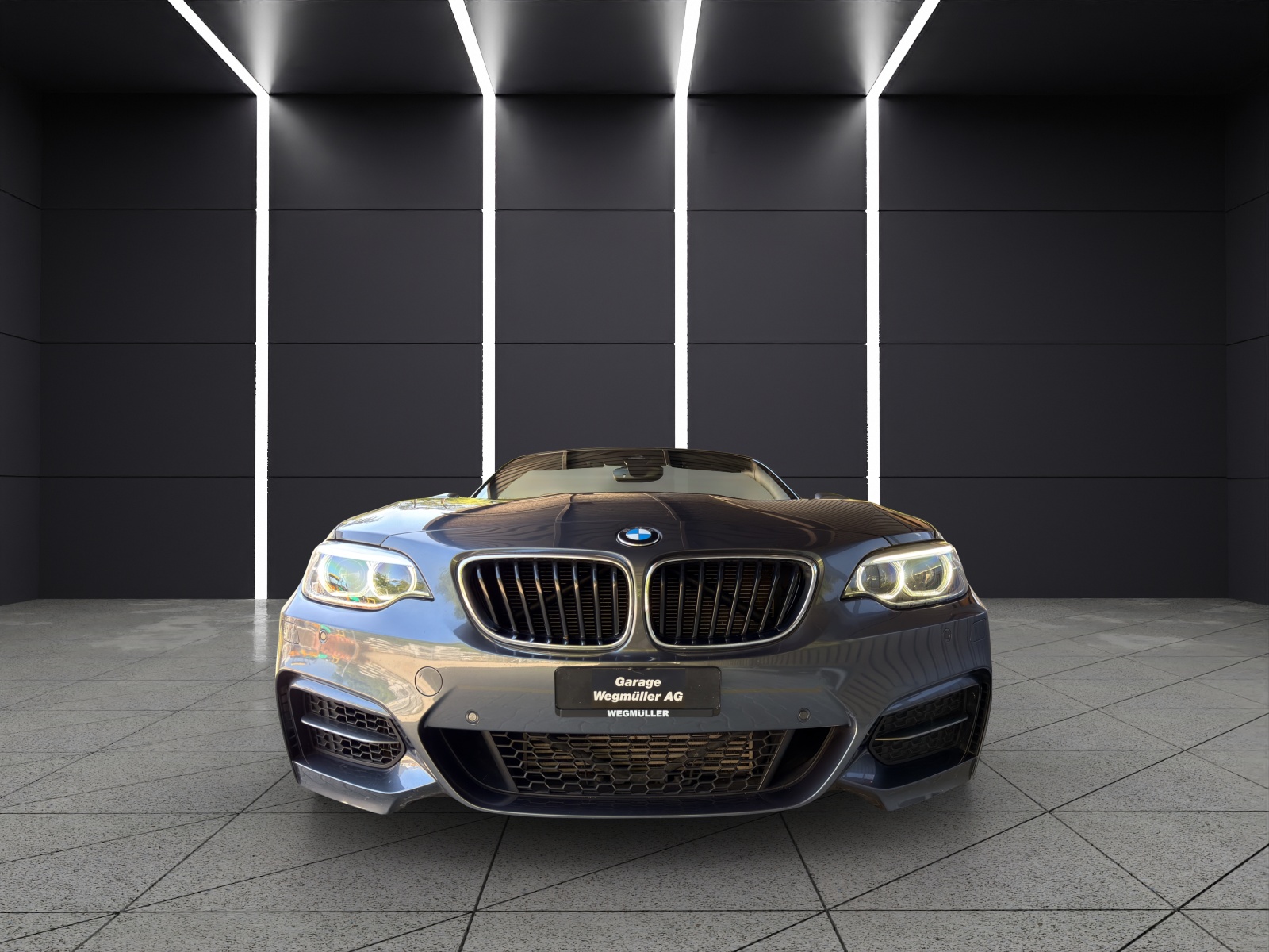 BMW M235i xDrive Steptronic-image-5