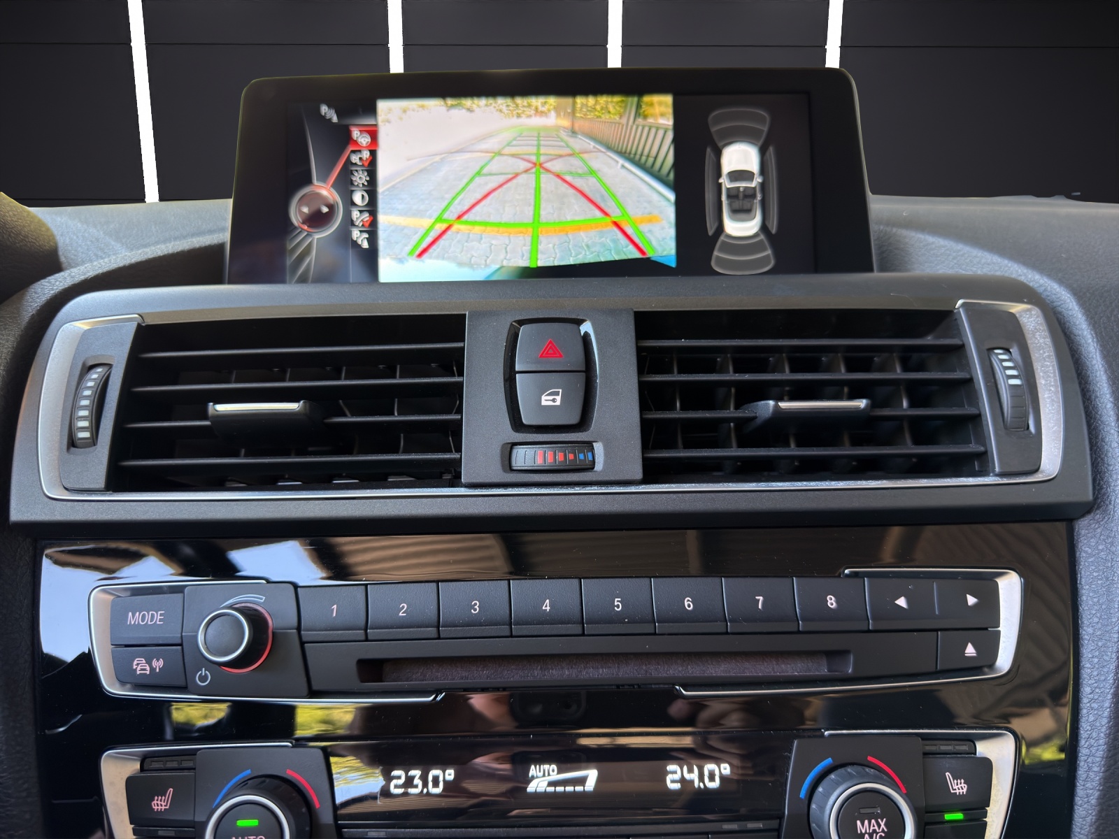 BMW M235i xDrive Steptronic-image-14