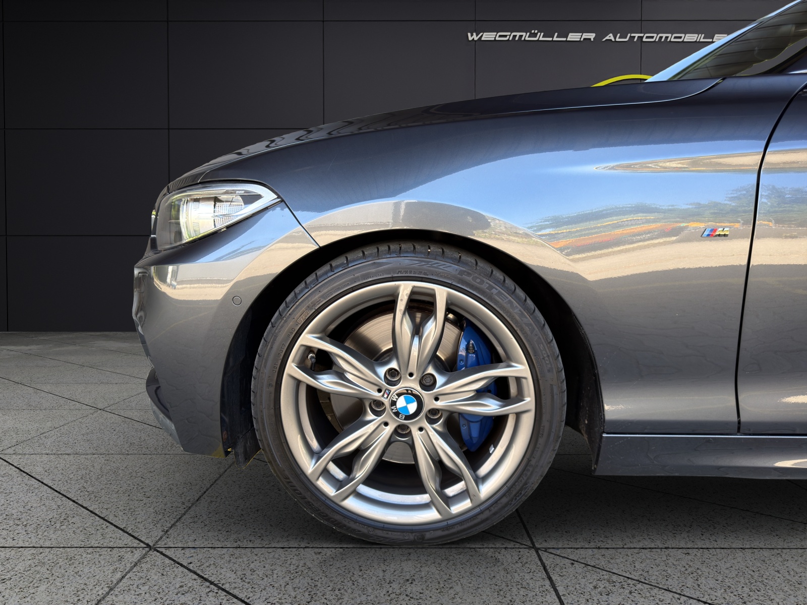 BMW M235i xDrive Steptronic-image-9