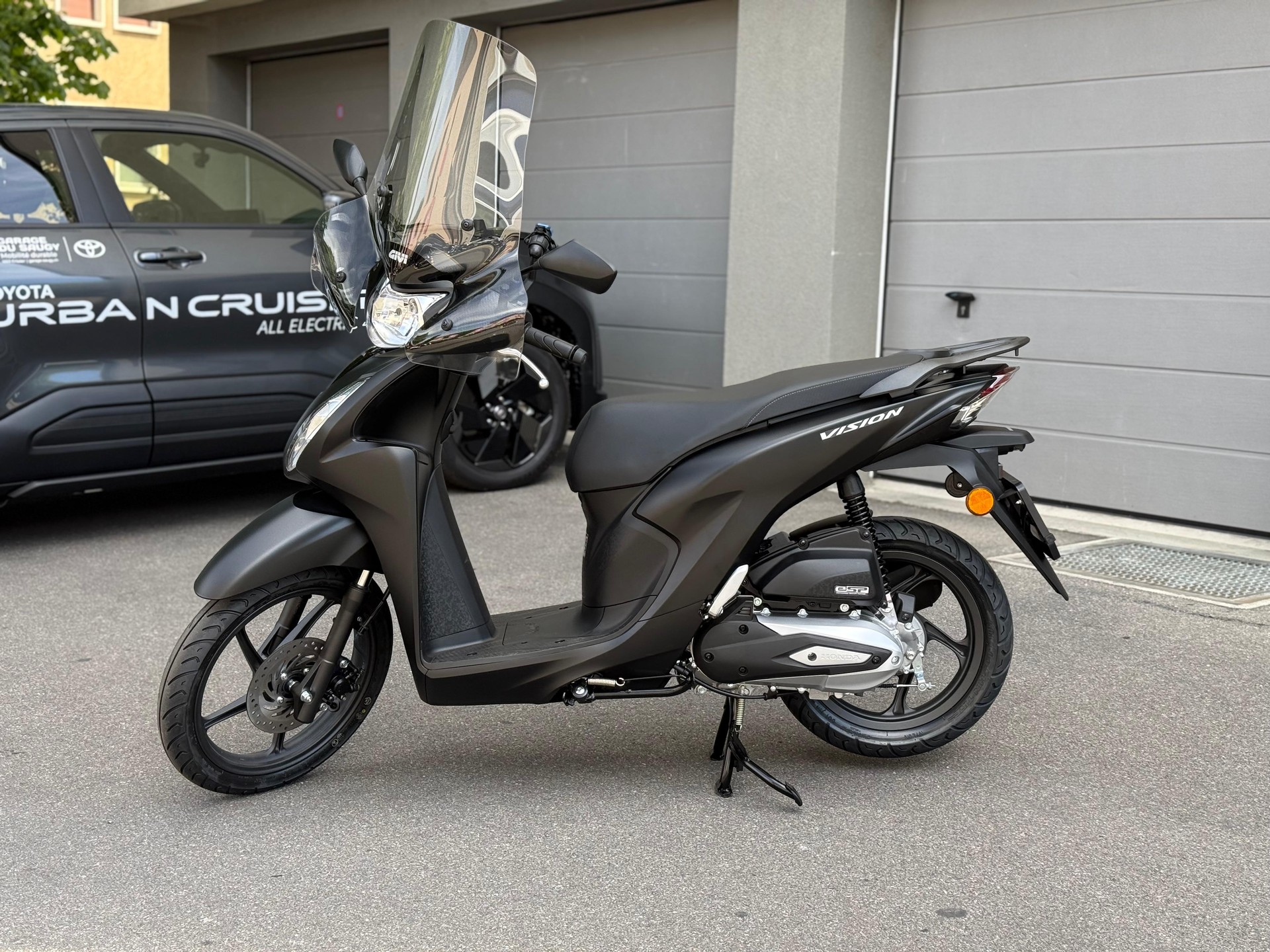 HONDA NSC Vision 110-showroom-element-2