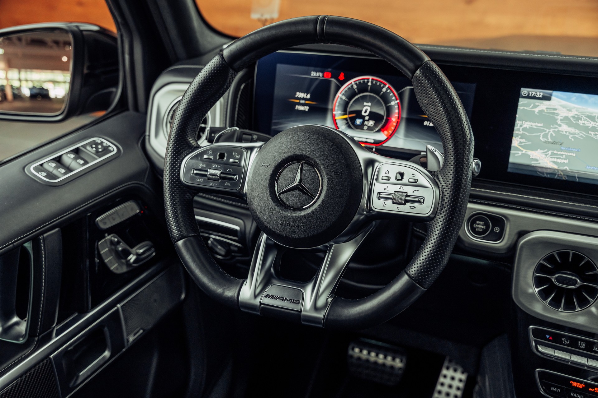 MERCEDES-BENZ G 63 AMG Speedshift Plus G-Tronic-image-15