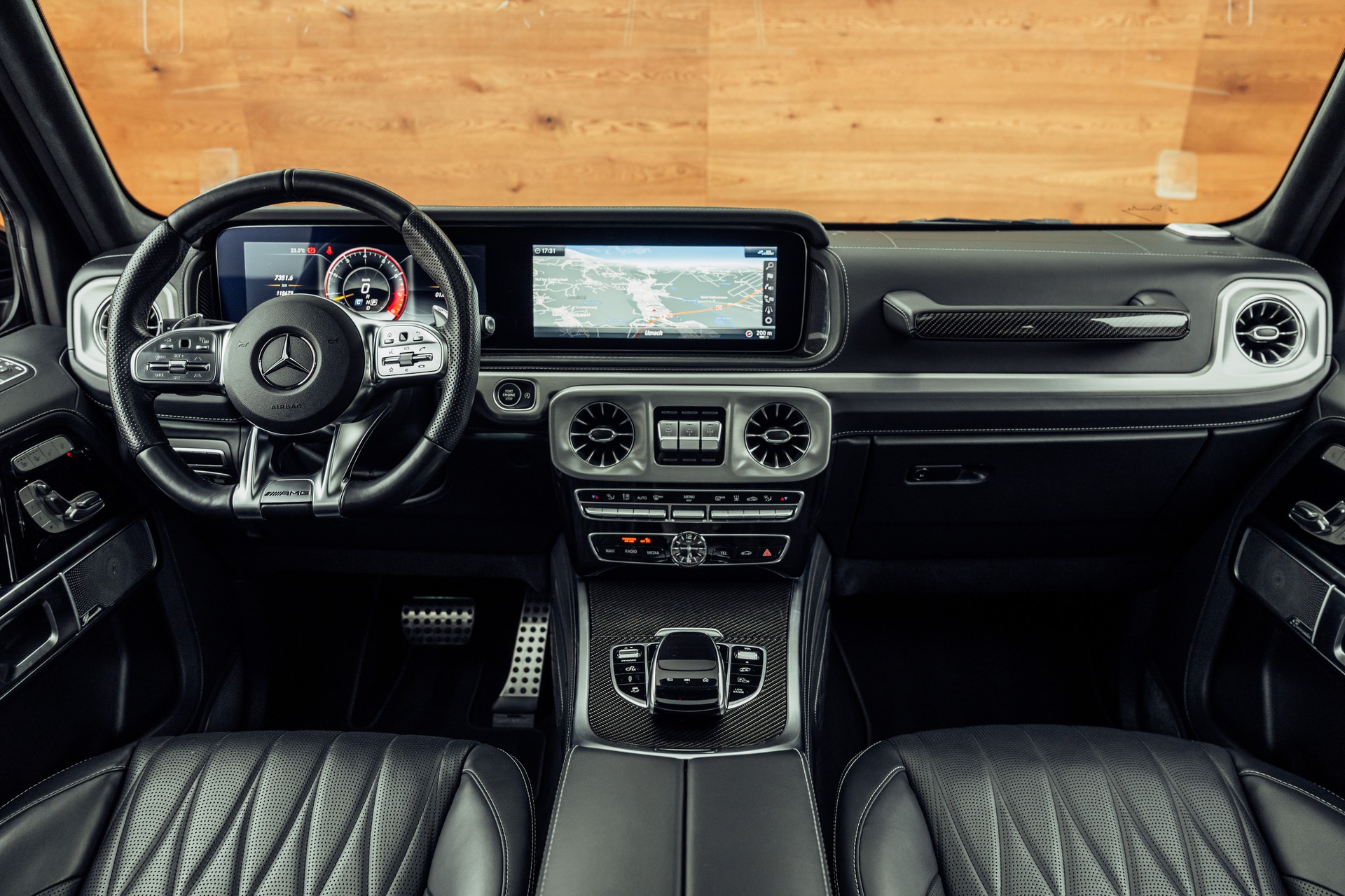 MERCEDES-BENZ G 63 AMG Speedshift Plus G-Tronic-image-4