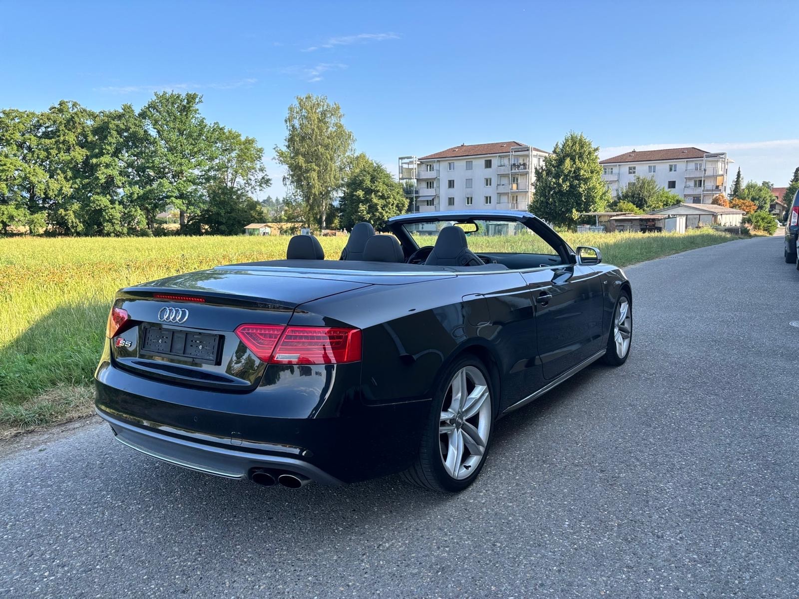 AUDI S5 Cabrio 3.0 TFSI quattro S-tronic-image-5