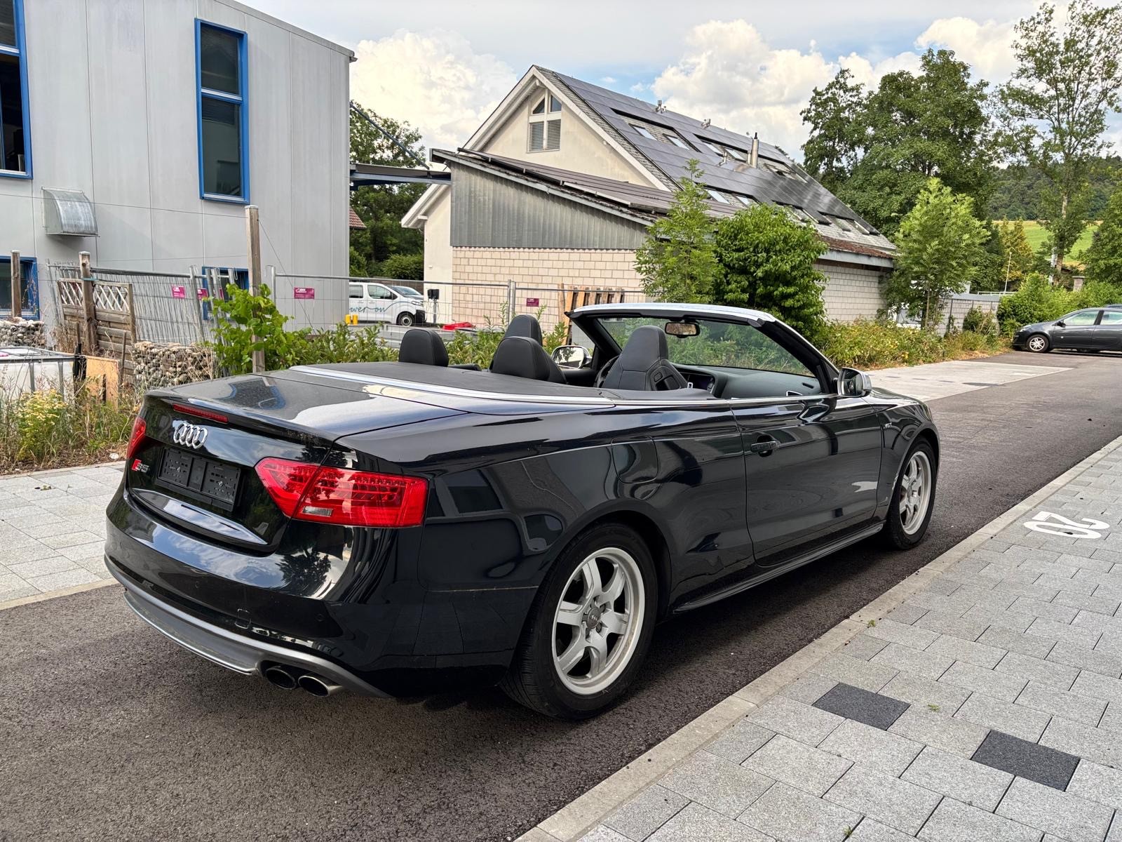 AUDI S5 Cabrio 3.0 TFSI quattro S-tronic-image-3