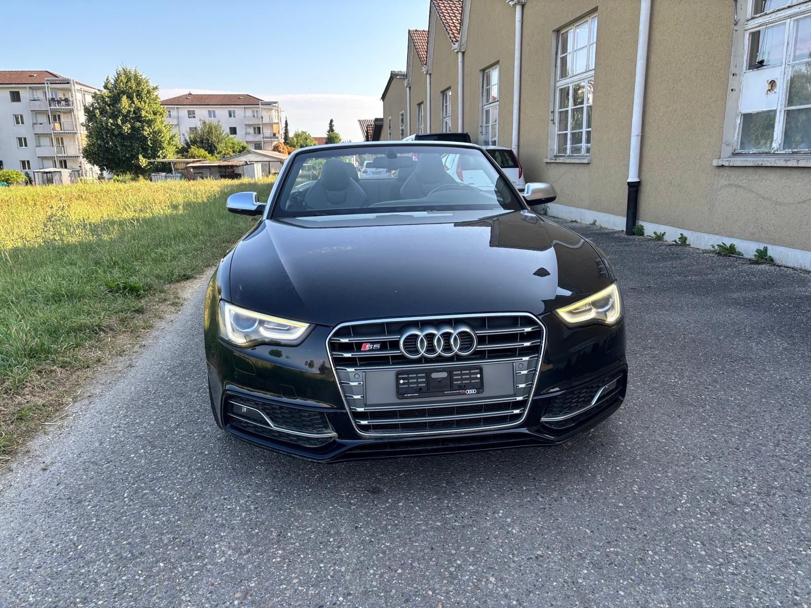 AUDI S5 Cabrio 3.0 TFSI quattro S-tronic-image-9