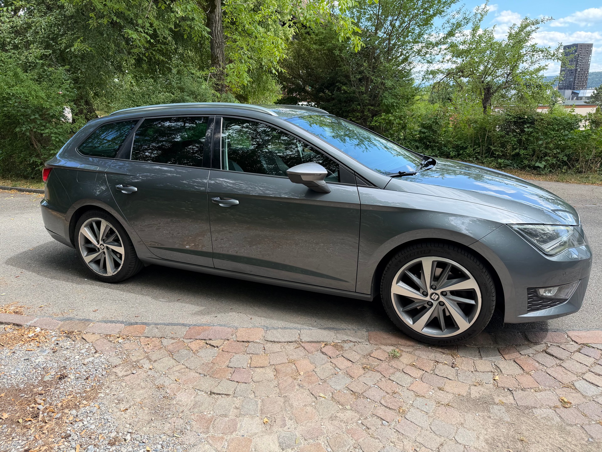 SEAT 2.0 TDI 184 FR DSG-image-3