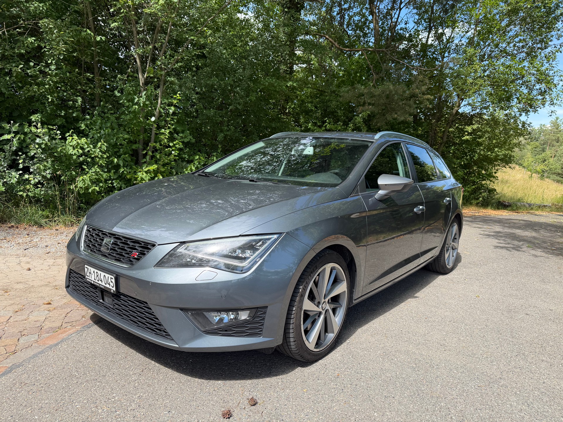 SEAT 2.0 TDI 184 FR DSG-image-0