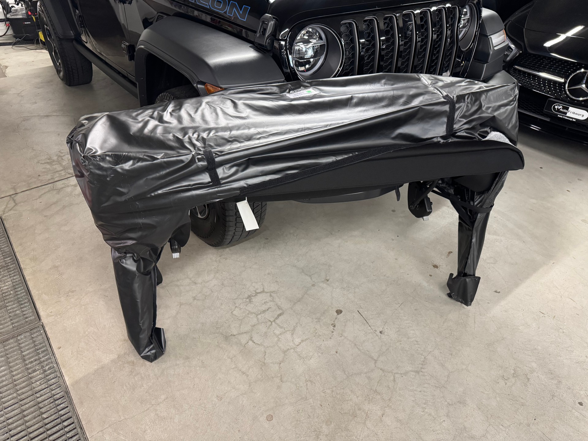 JEEP Wrangler 2.0 PHEV Unlimited Rubicon DT Automatic-image-15