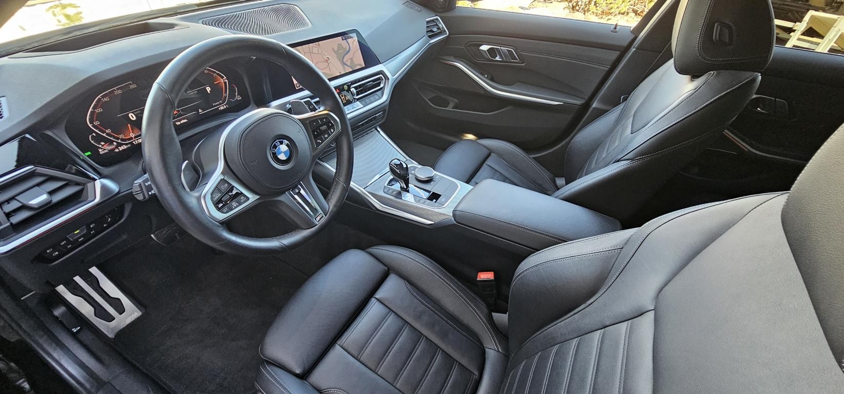 BMW 320d xDrive 48V Touring M Sport Steptronic-image-9