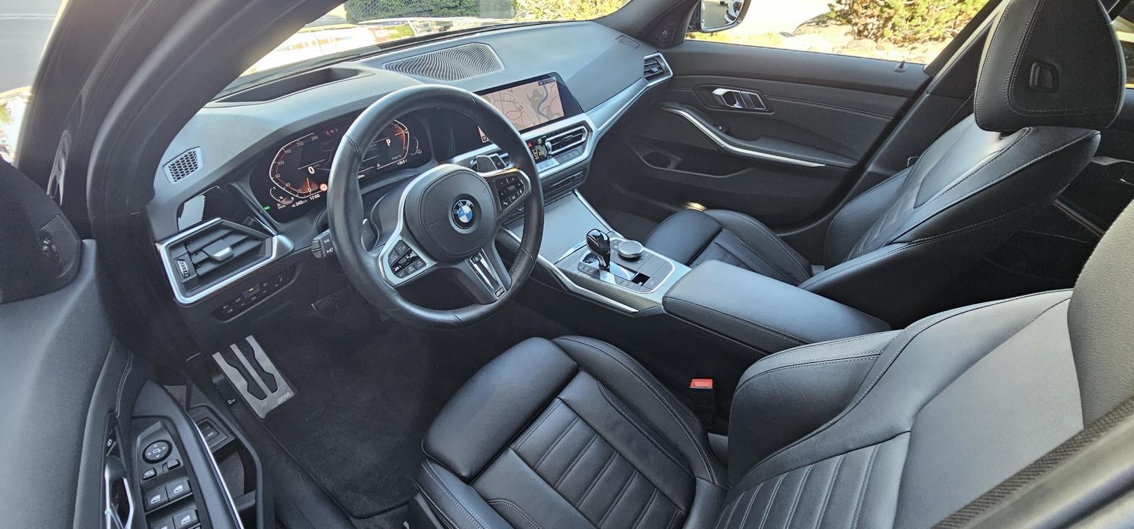 BMW 320d xDrive 48V Touring M Sport Steptronic-image-11