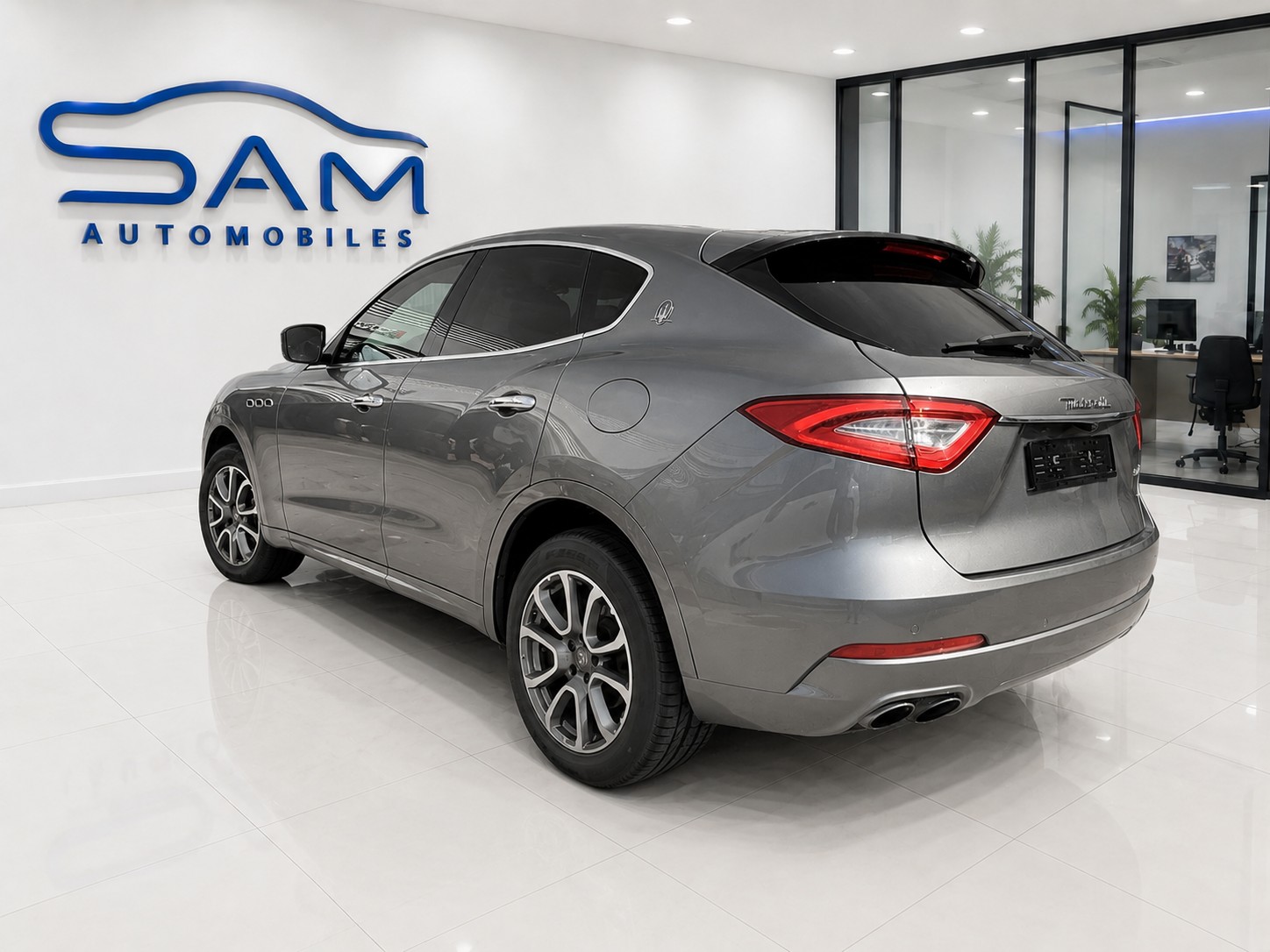 MASERATI Levante S 3.0 V6 Automatica-image-5