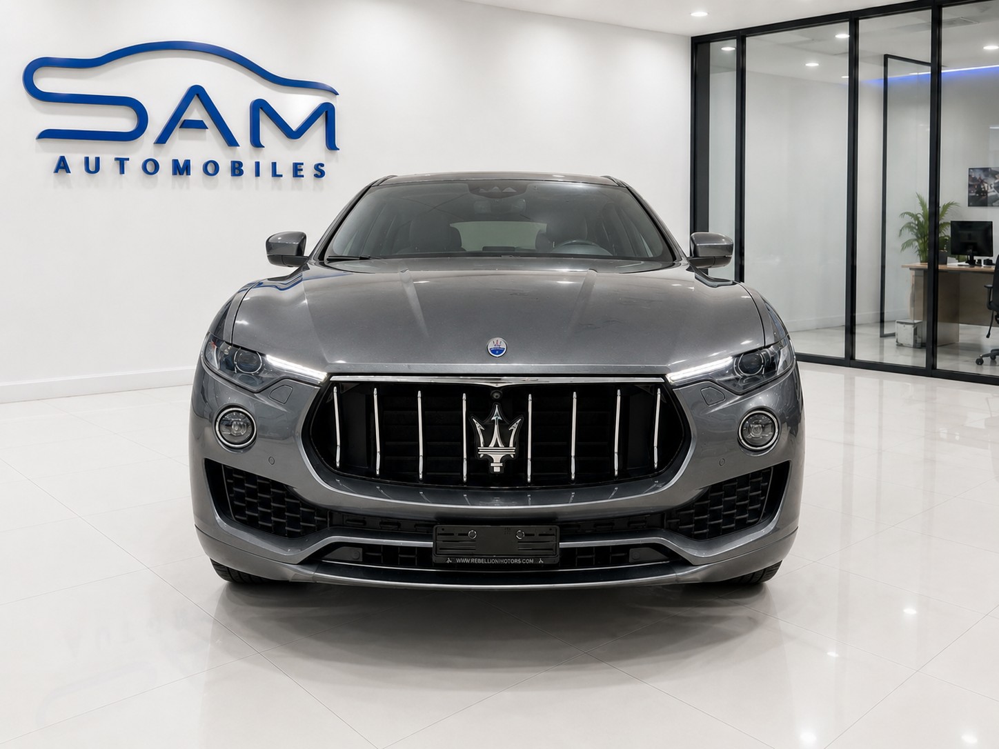 MASERATI Levante S 3.0 V6 Automatica-image-0