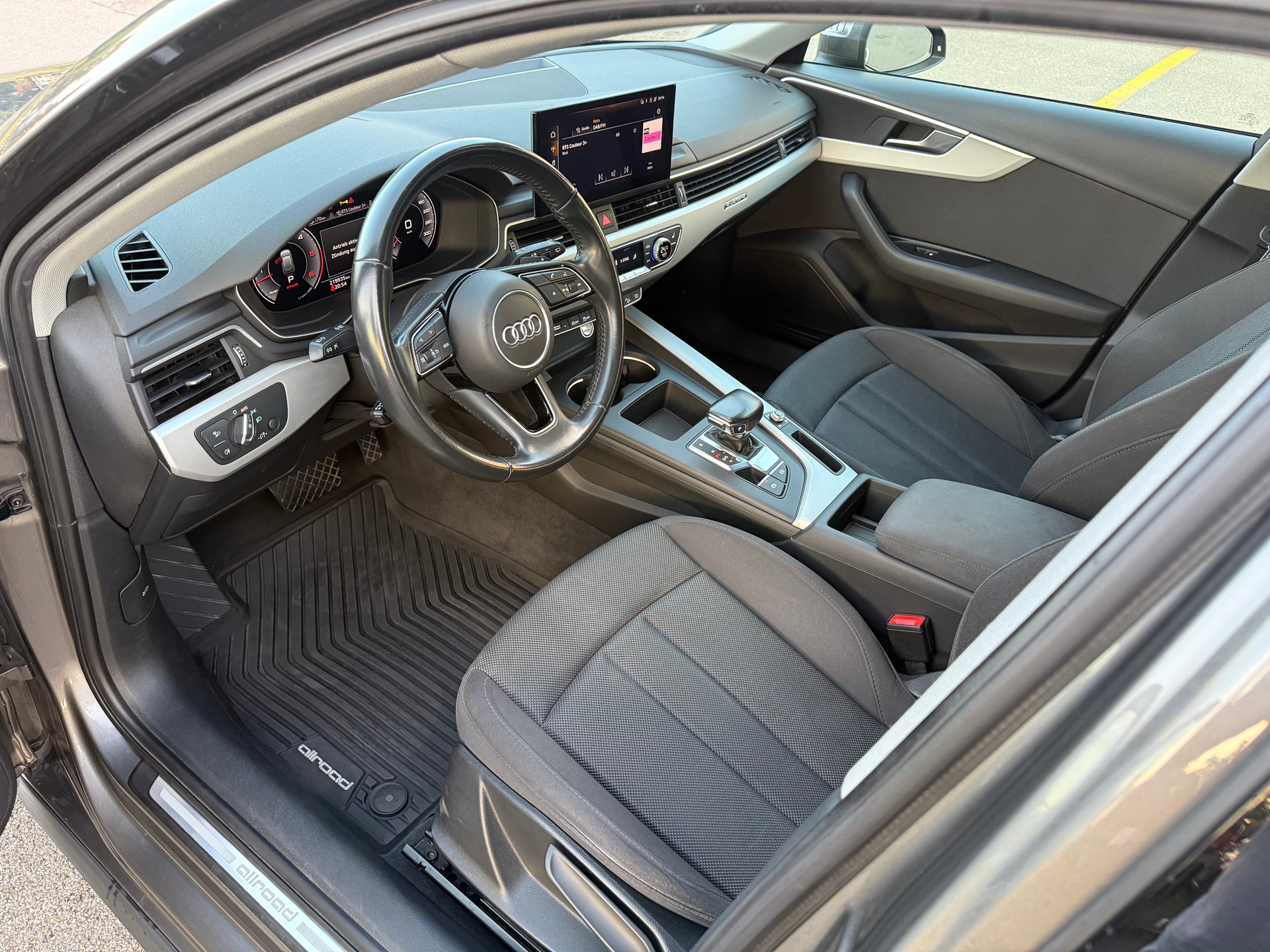 AUDI A4 allroad 50 TDI quattro tiptronic-image-10