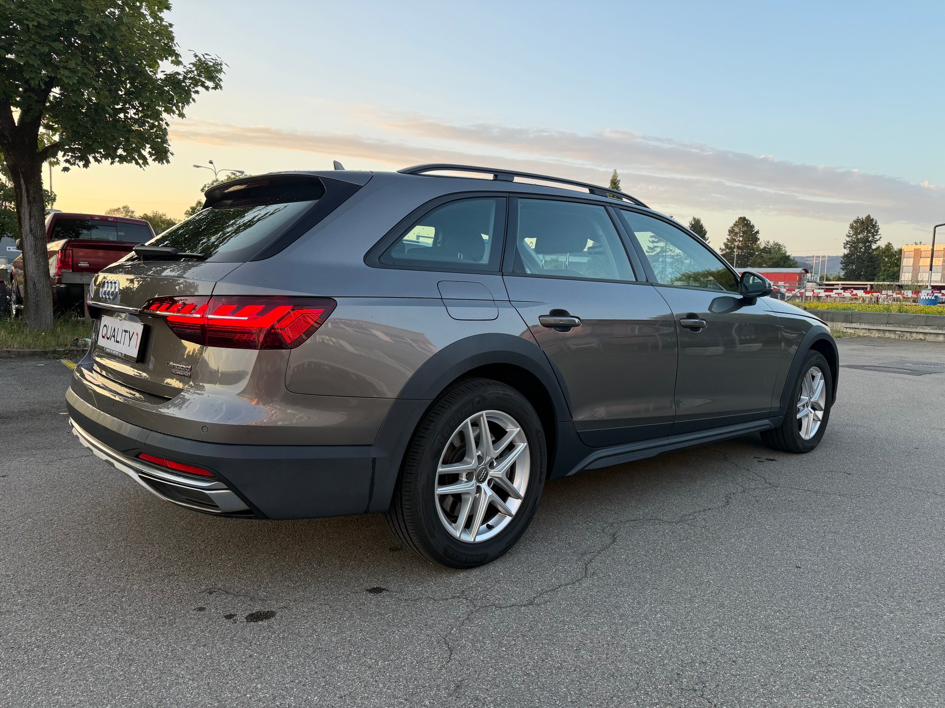 AUDI A4 allroad 50 TDI quattro tiptronic-image-5
