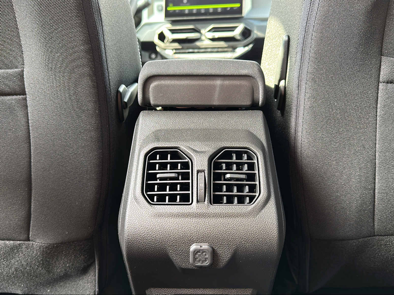 DACIA Bigster 1.8 Hybrid Journey-image-14