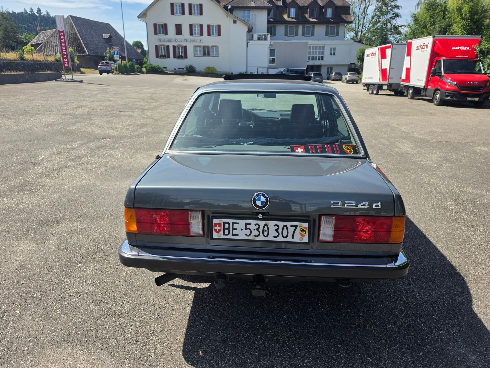 BMW 324-image-3