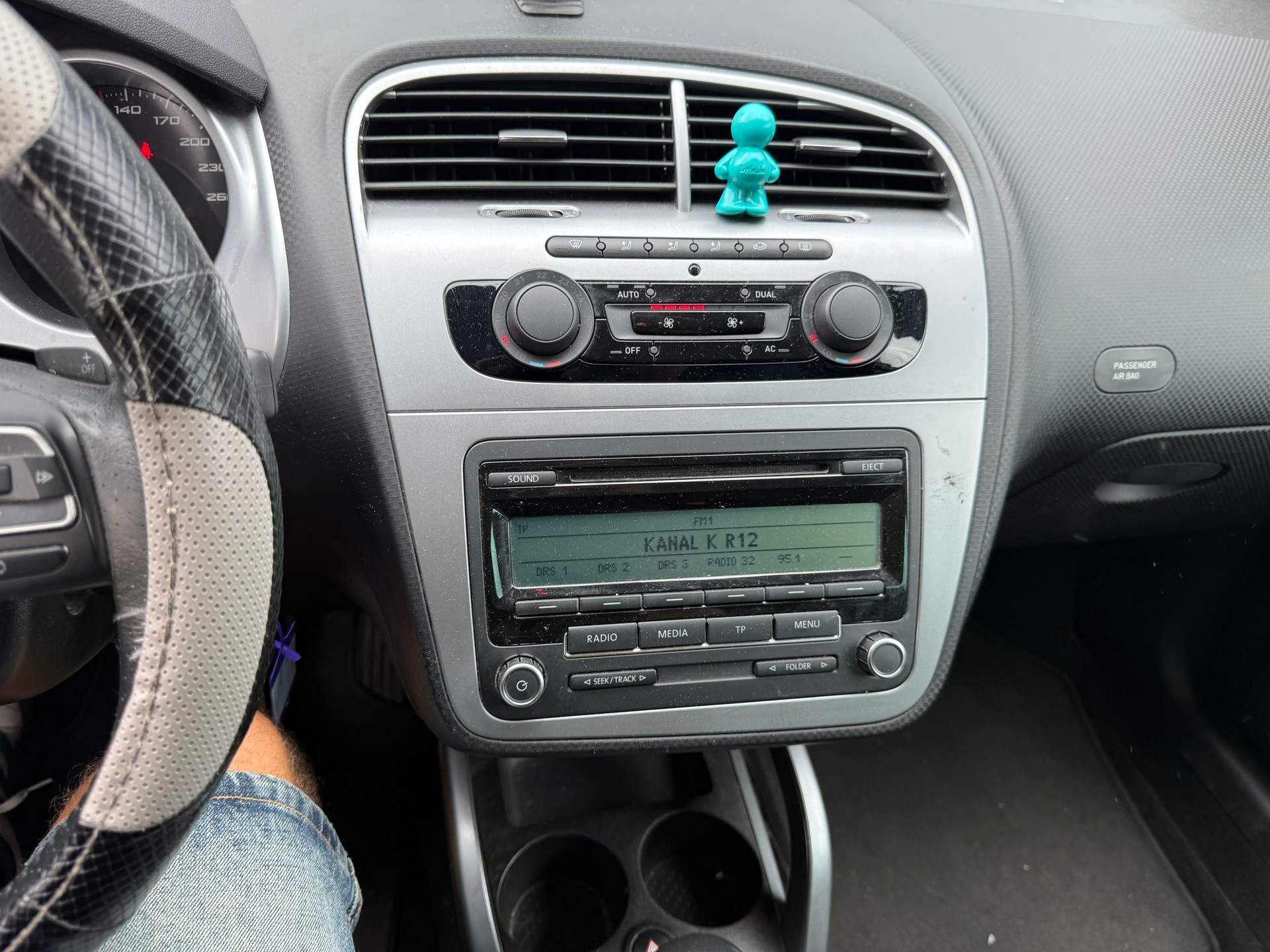 SEAT Altea XL 1.8 TSI Style DSG-image-7