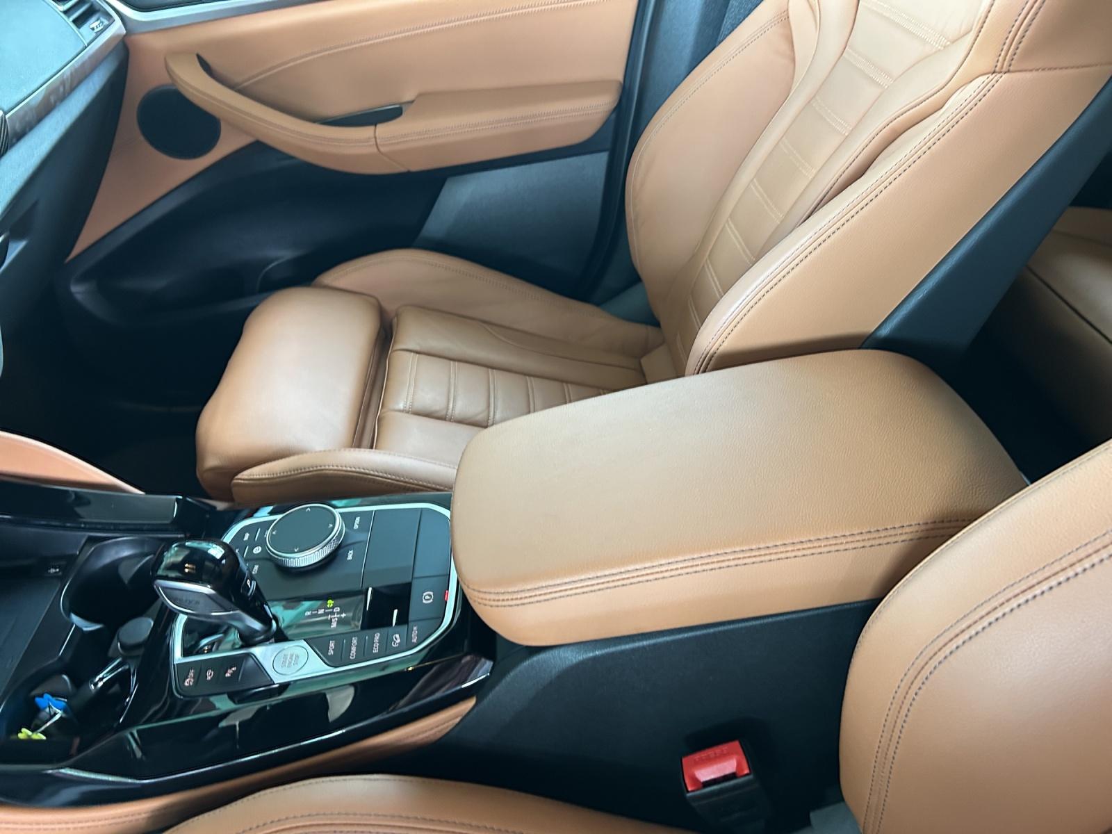 BMW X4 30i xDrive SAG-image-18