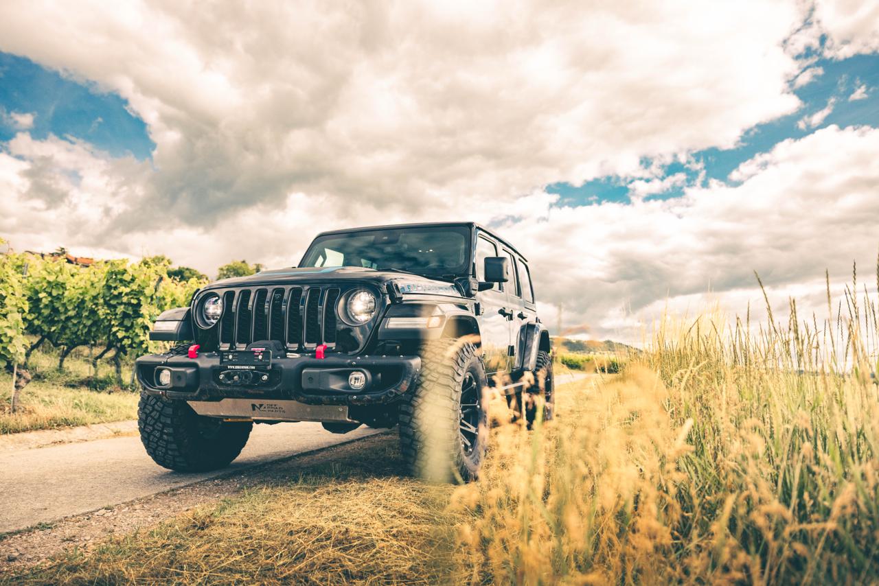 JEEP Wrangler 2.0 PHEV Unlimited Rubicon DT Automatic-image-4