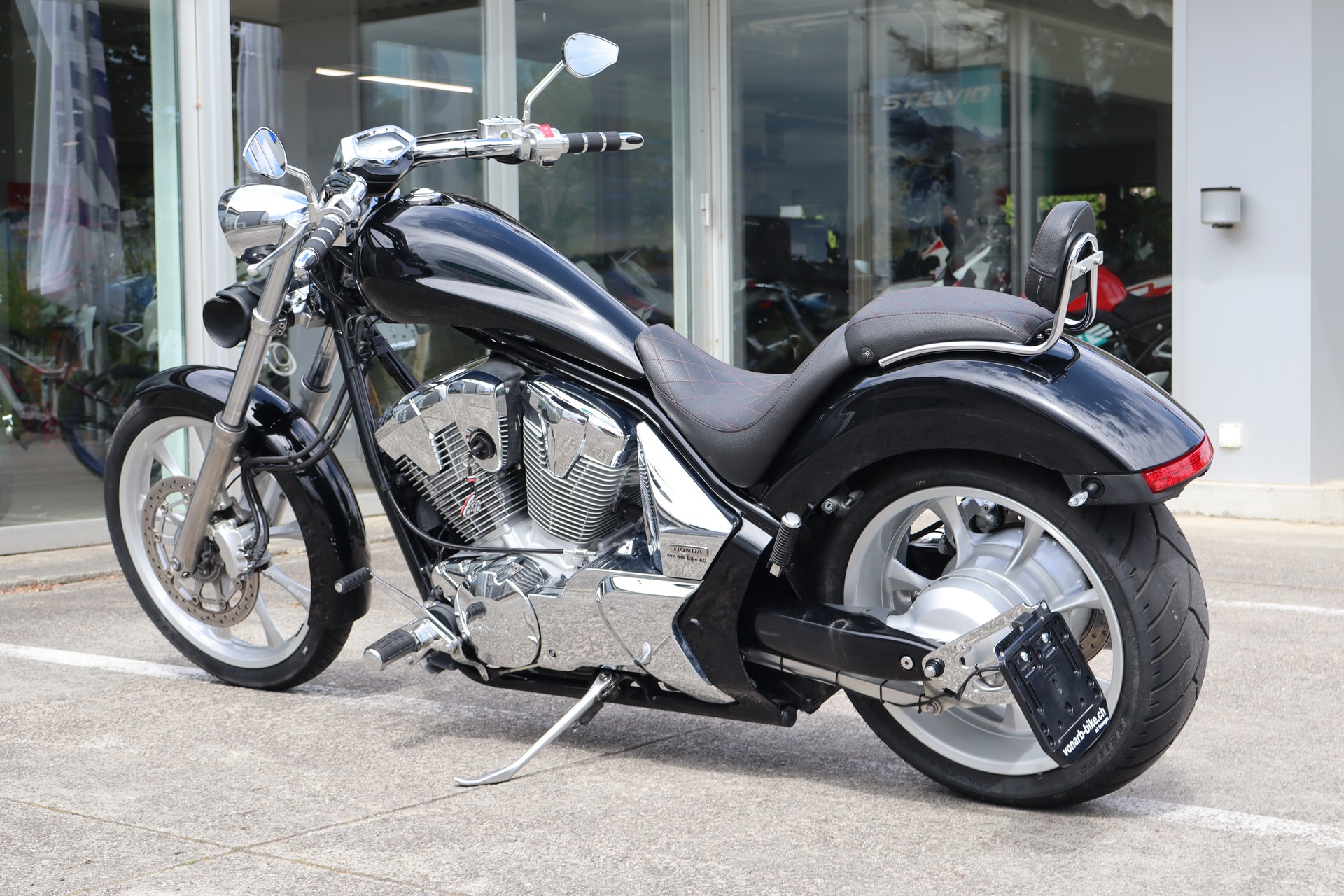 HONDA VT 1300 CX ABS-image-5