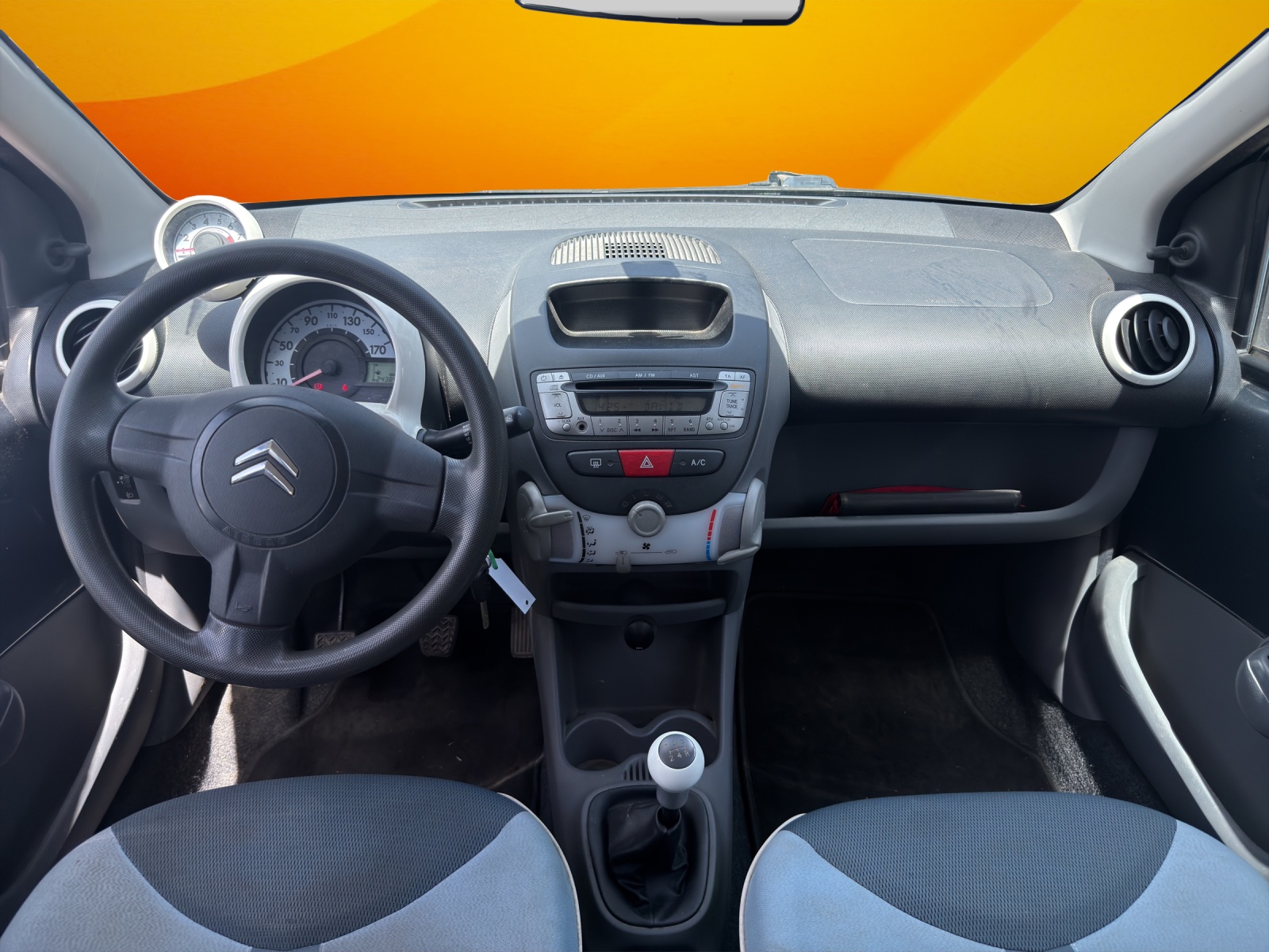 CITROEN C1 1.0i Chic (SX)-image-8