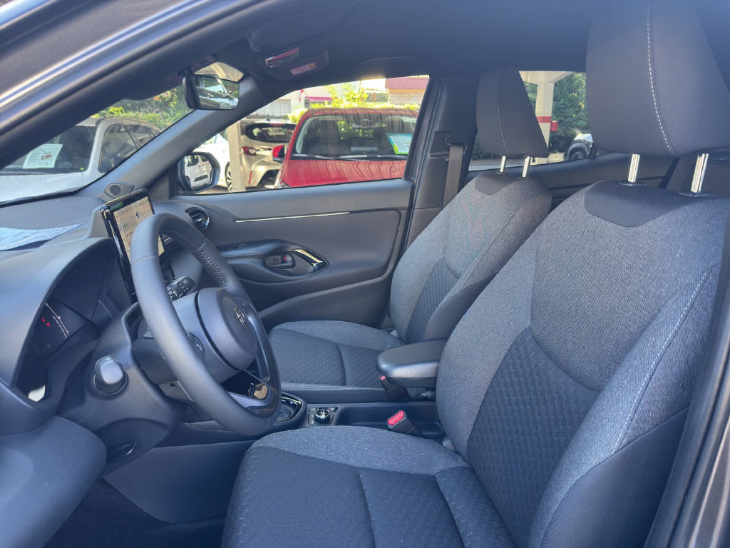 TOYOTA Yaris Cross 1.5 VVT-i HSD Trend AWD-i-image-4