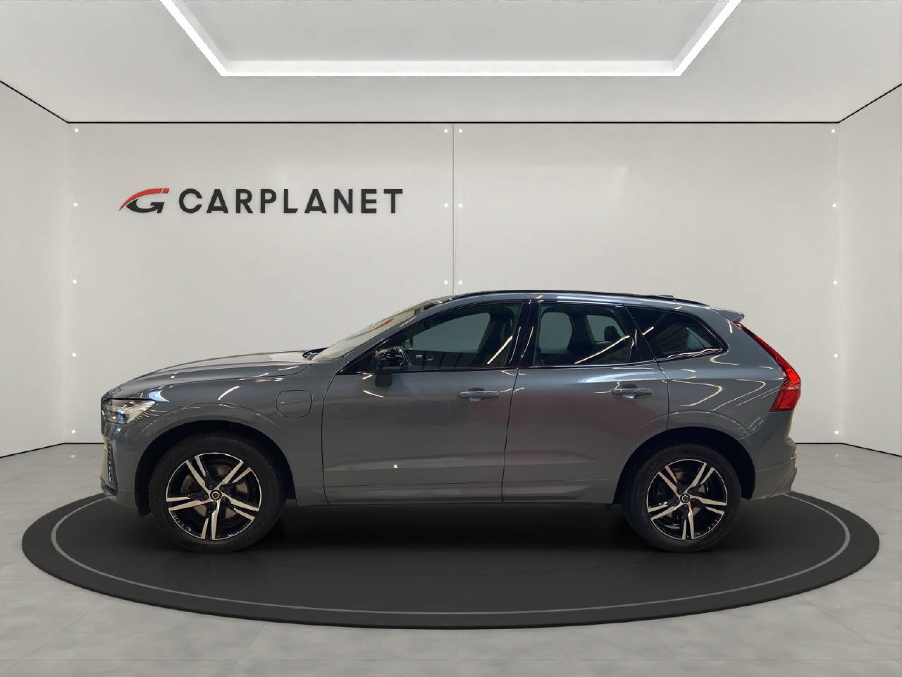 VOLVO XC60 2.0 T6 TE R-Design eAWD-image-1