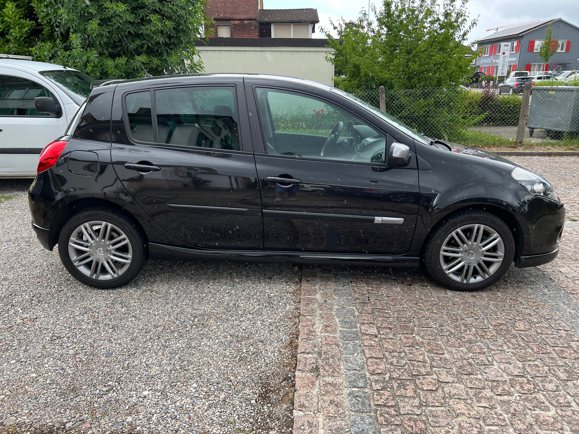 RENAULT Clio 2.0 16V GT-image-6