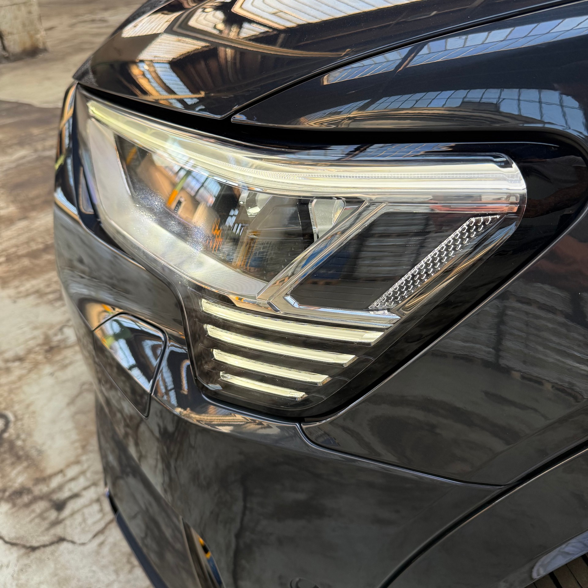 AUDI e-tron 50 S Line quattro Swiss-image-20