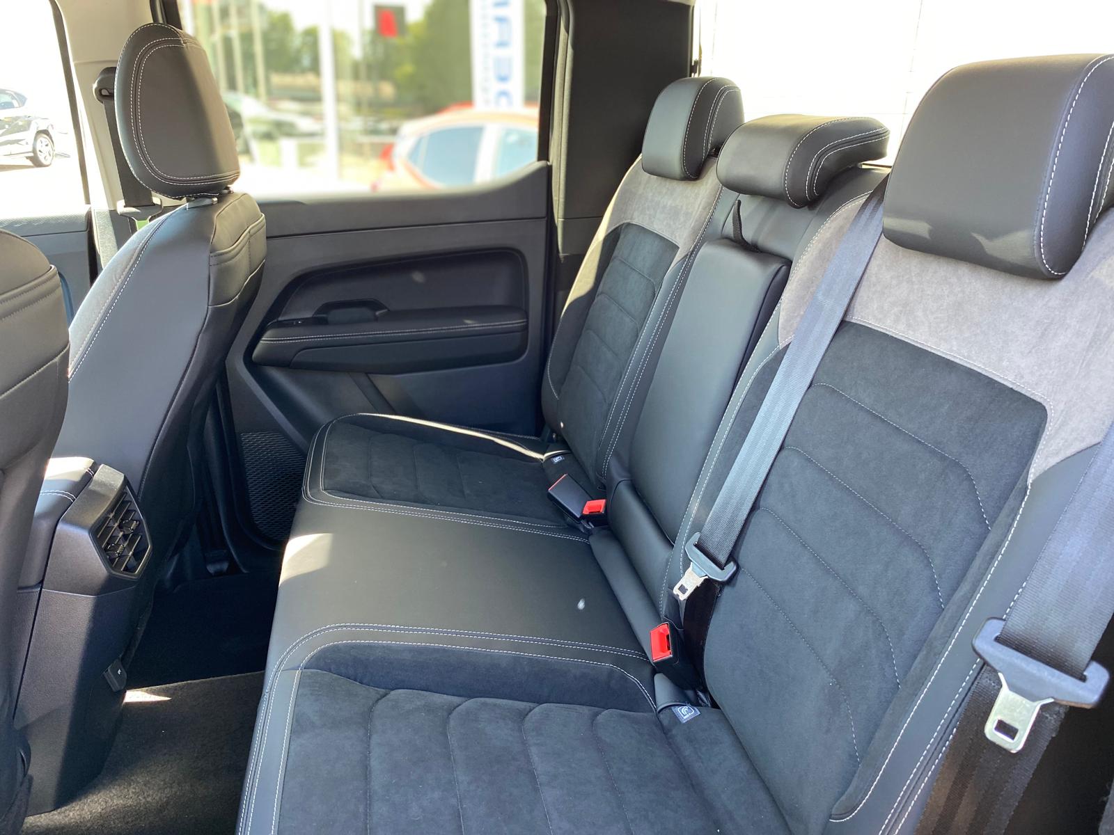 VW DoubleCab-image-19