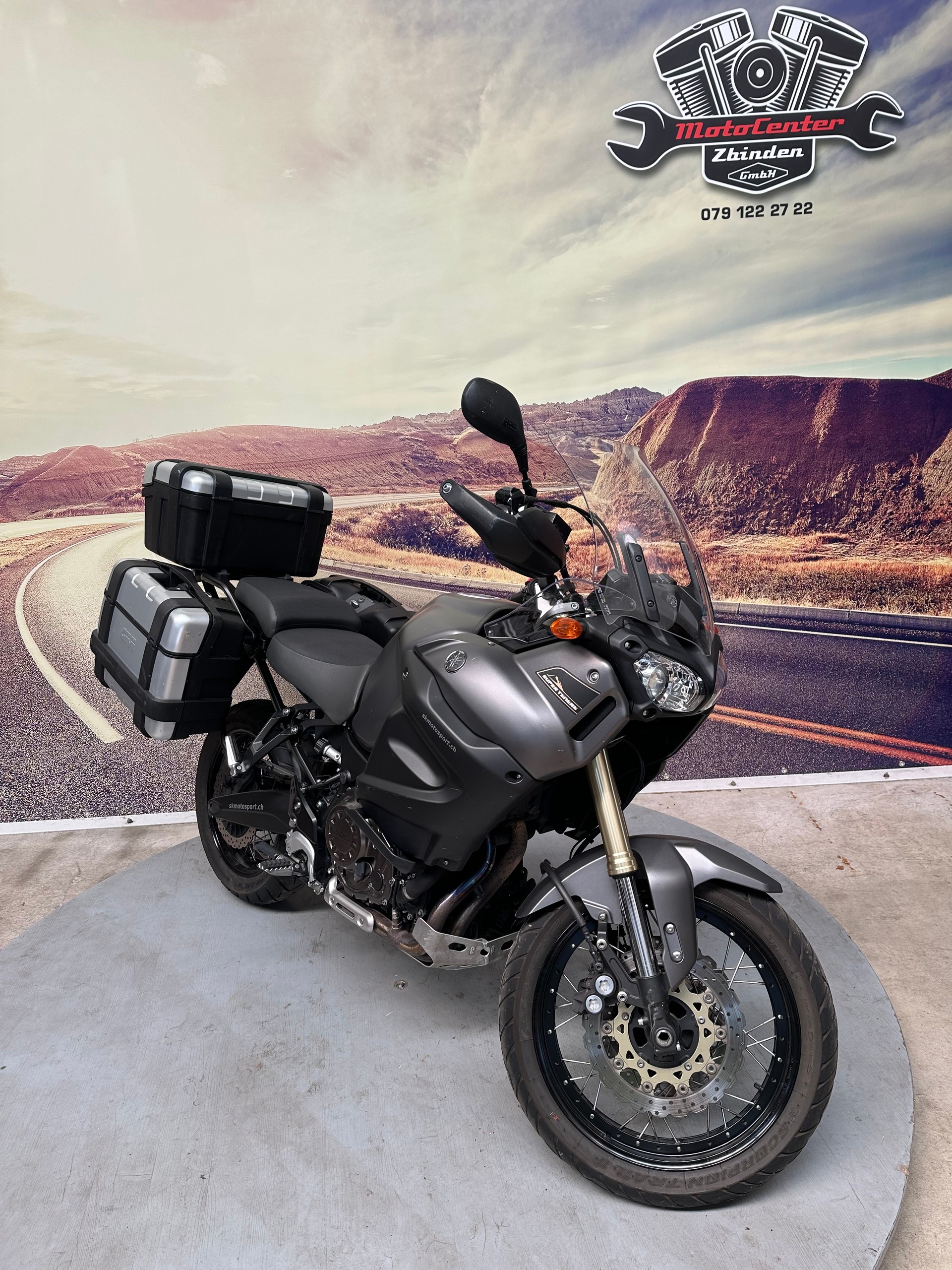 YAMAHA XT 1200 Z Super Ténéré-showroom-element-1