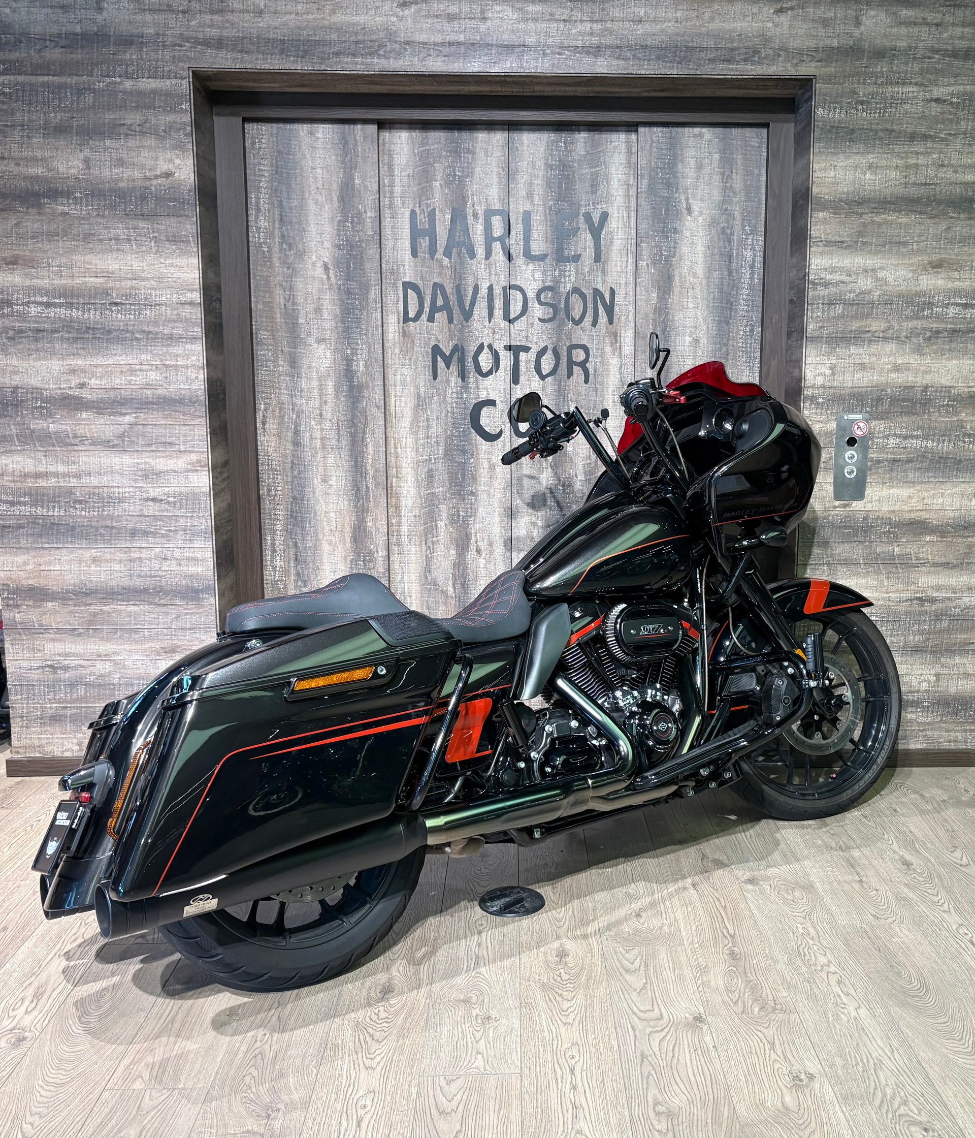 HARLEY-DAVIDSON FLTRXSE Road Glide Special 117 CVO-image-5