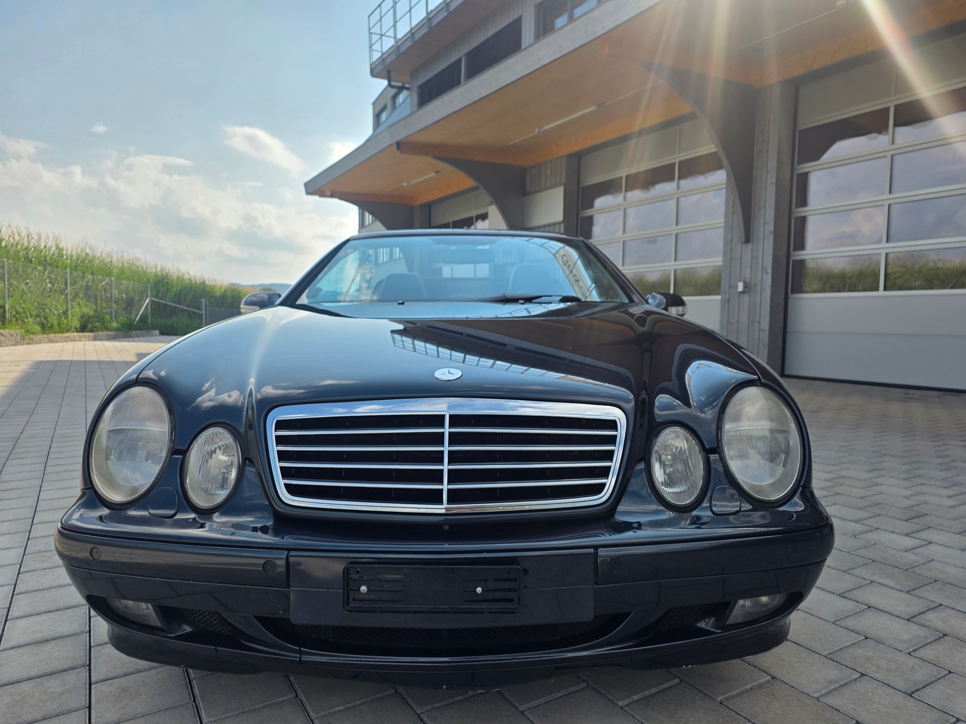 MERCEDES-BENZ CLK 320 Avantgarde Automatic-image-0