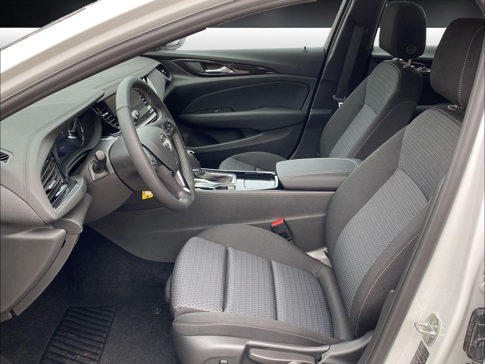 OPEL Insignia Sports Tourer 1.5 D Elegance-image-4
