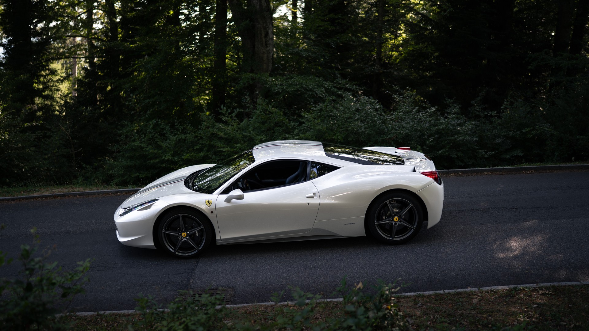 FERRARI 4.5 Italia-image-5