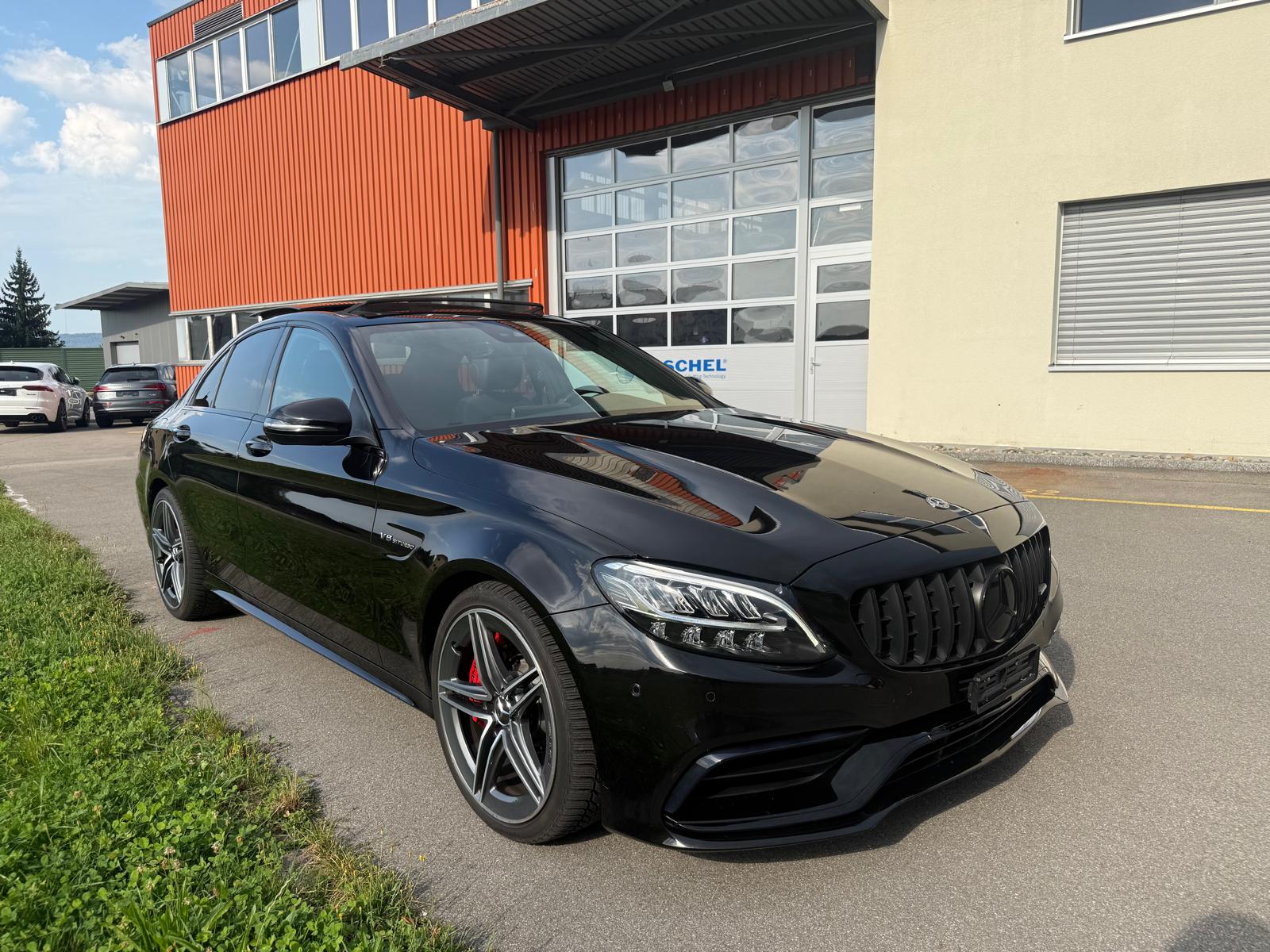 MERCEDES-BENZ C 63 S AMG Speedshift-image-1