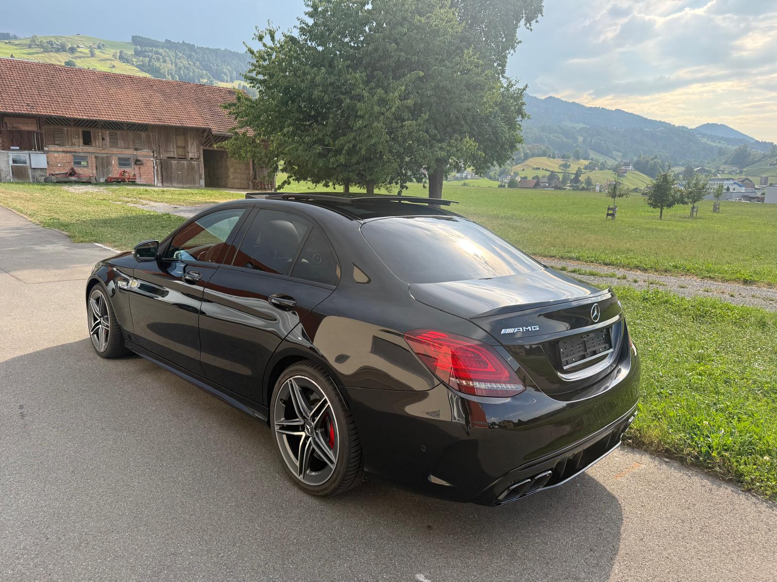 MERCEDES-BENZ C 63 S AMG Speedshift-image-4