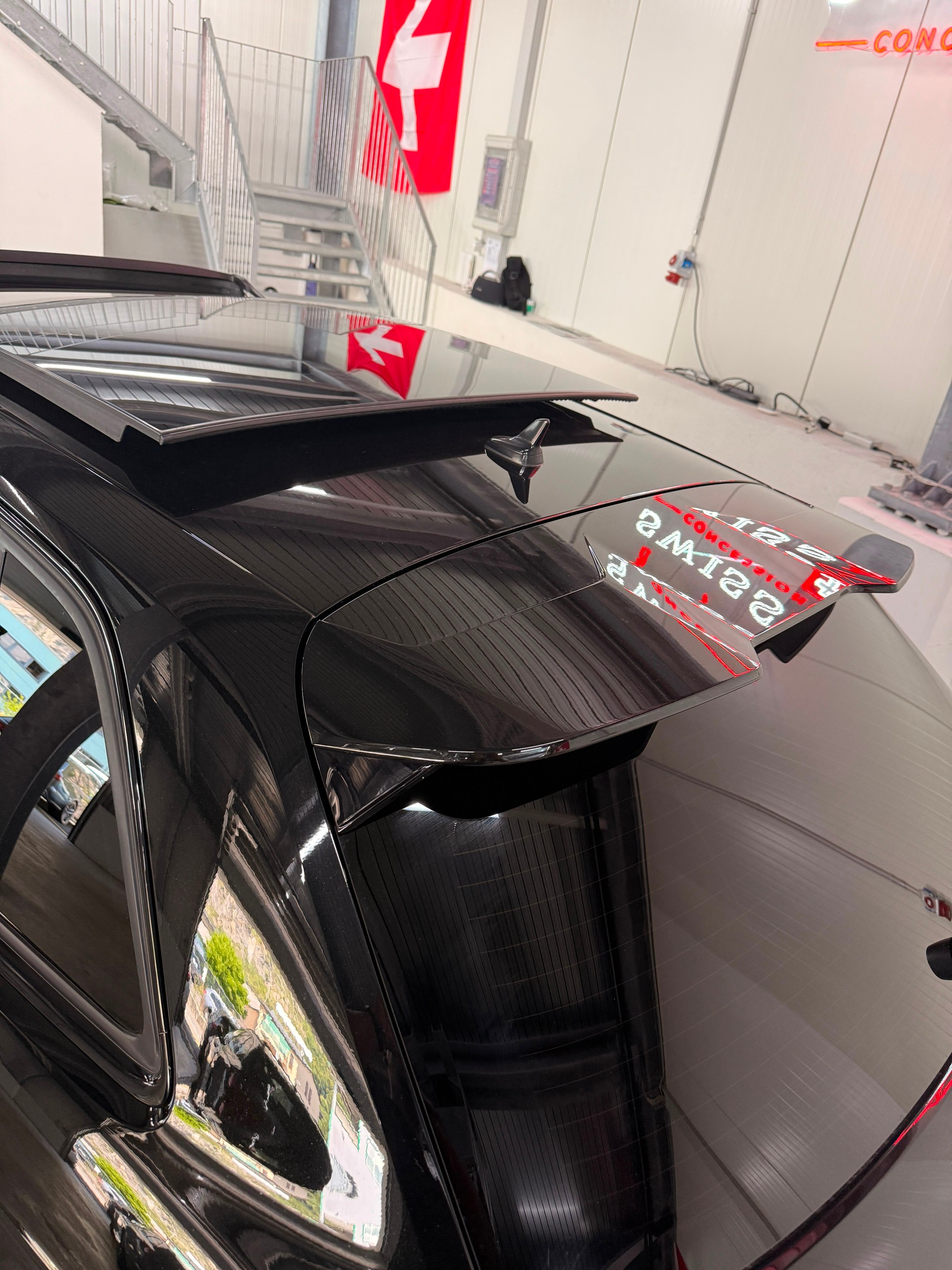 AUDI RS3 2.5 TSI quattro S-tronic-image-12