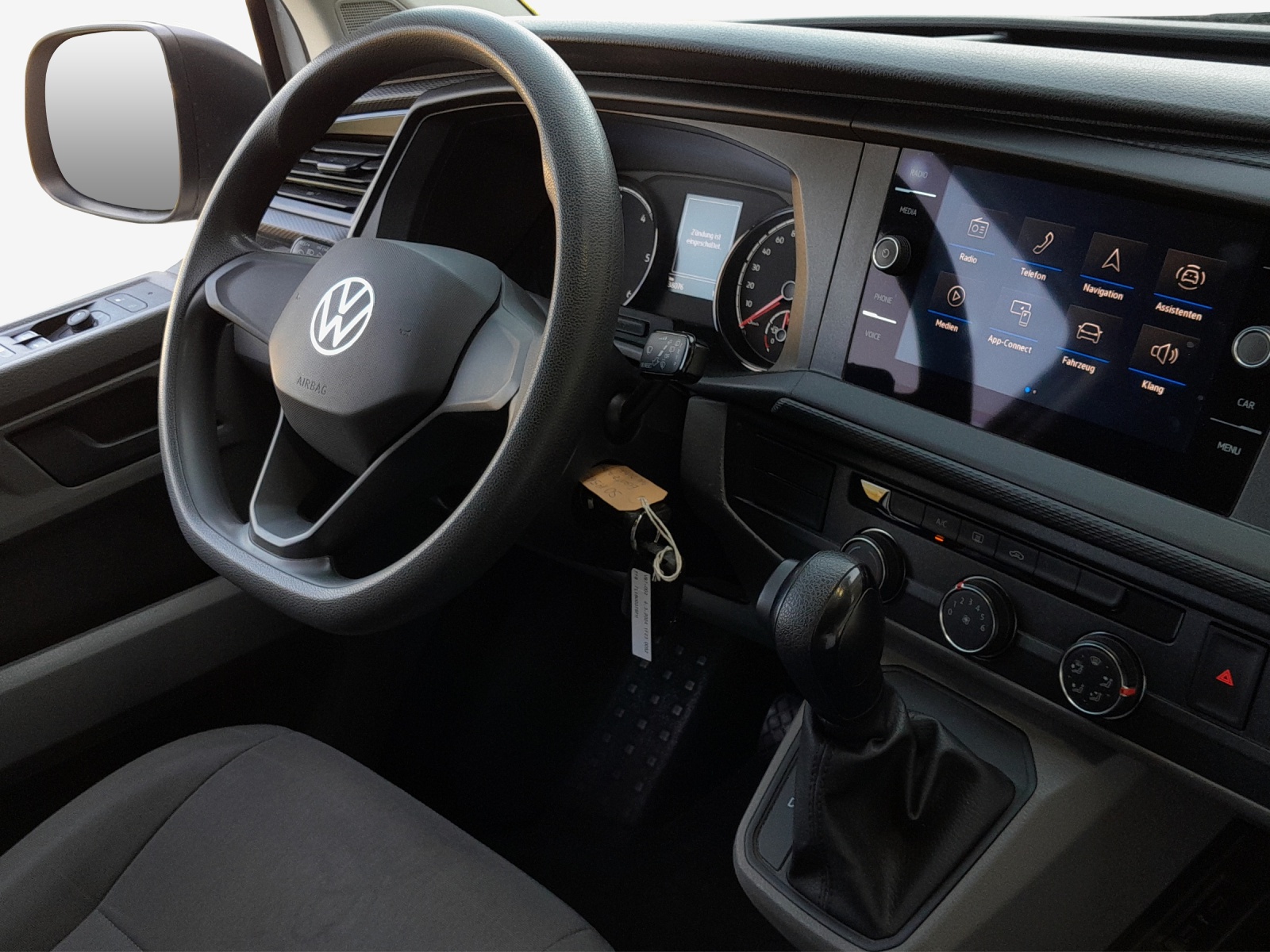 VW T6.1 2.0 TDI DSG-image-8