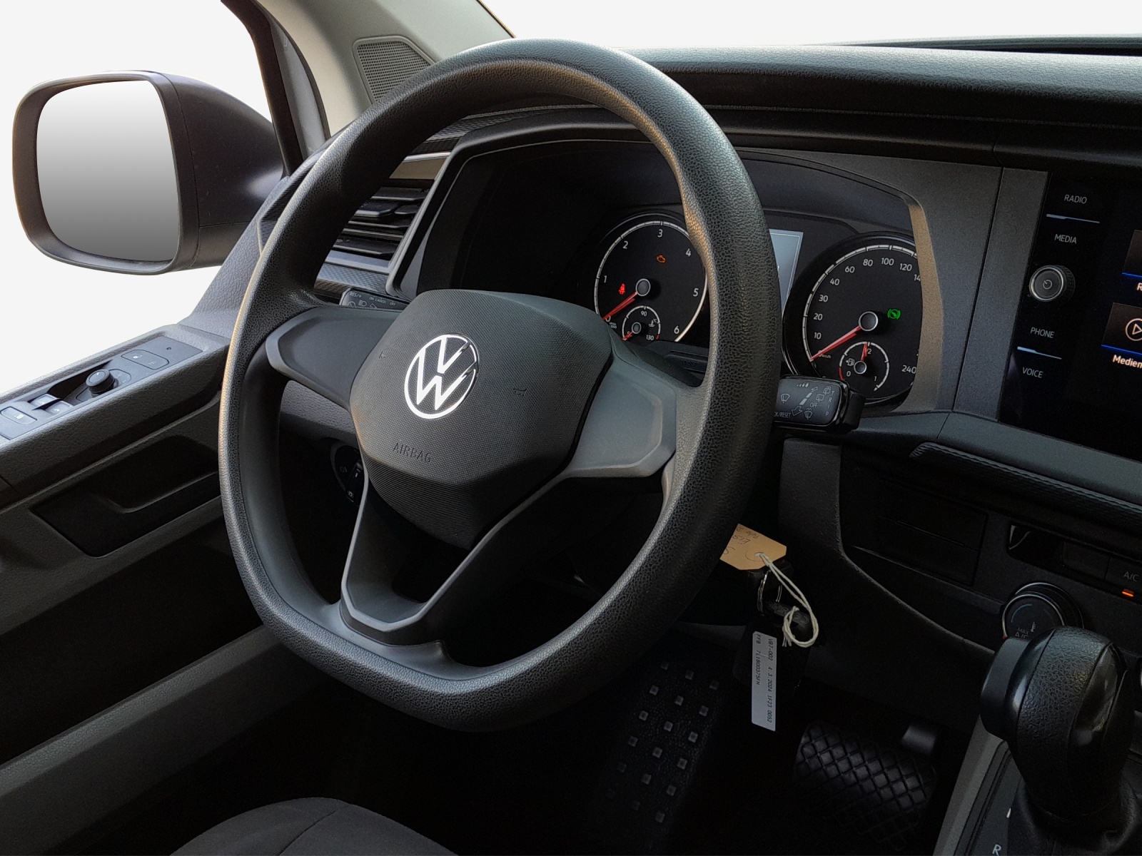 VW T6.1 2.0 TDI DSG-image-9