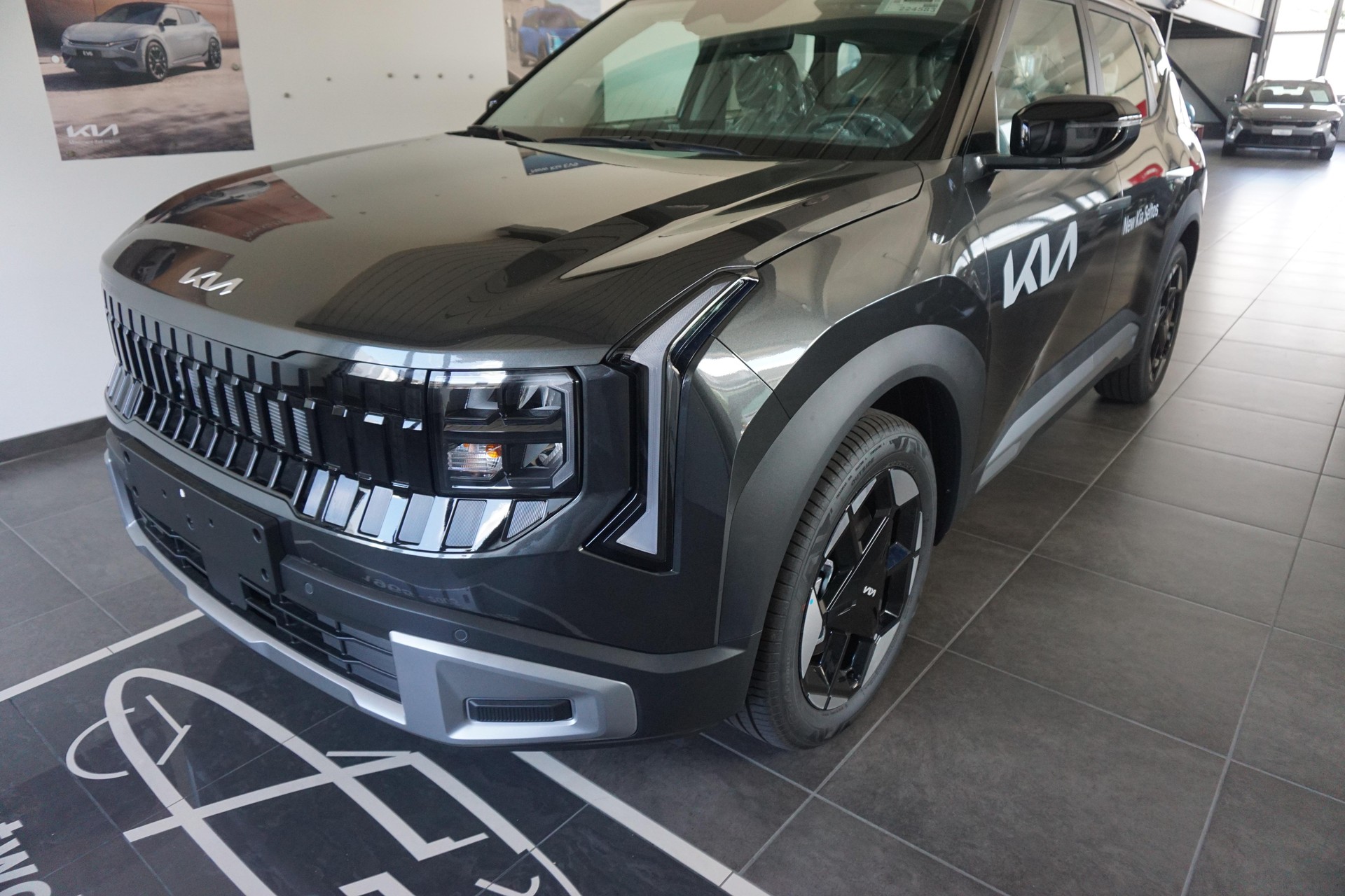 KIA Seltos 1.6 T-GDi Style-image-2