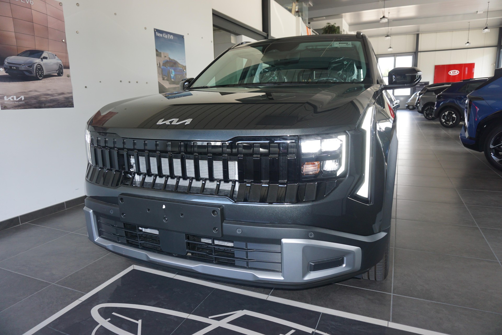 KIA Seltos 1.6 T-GDi 4x4 Style-image-0