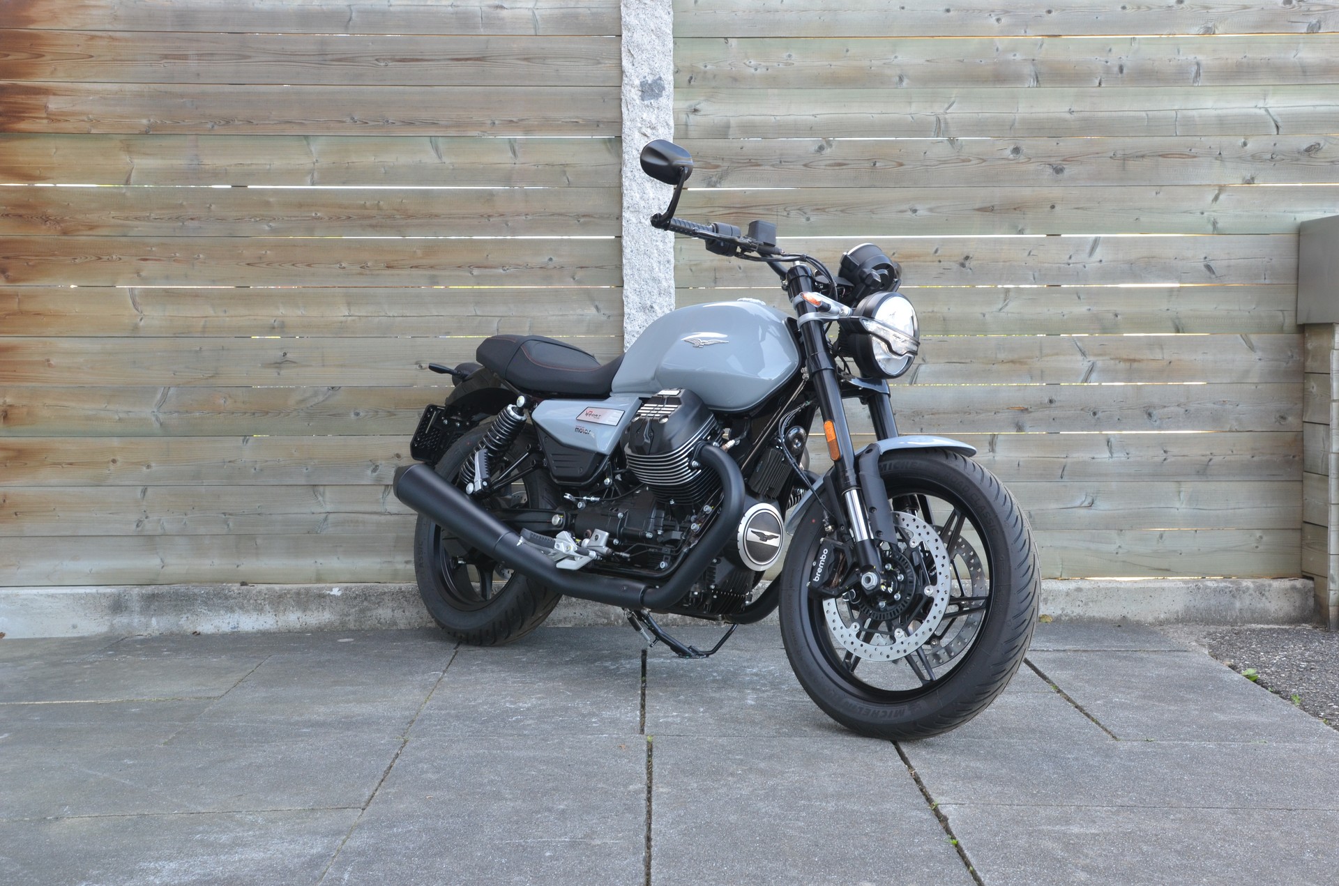 MOTO GUZZI V7 IV 850 Sport E5+-showroom-element-2