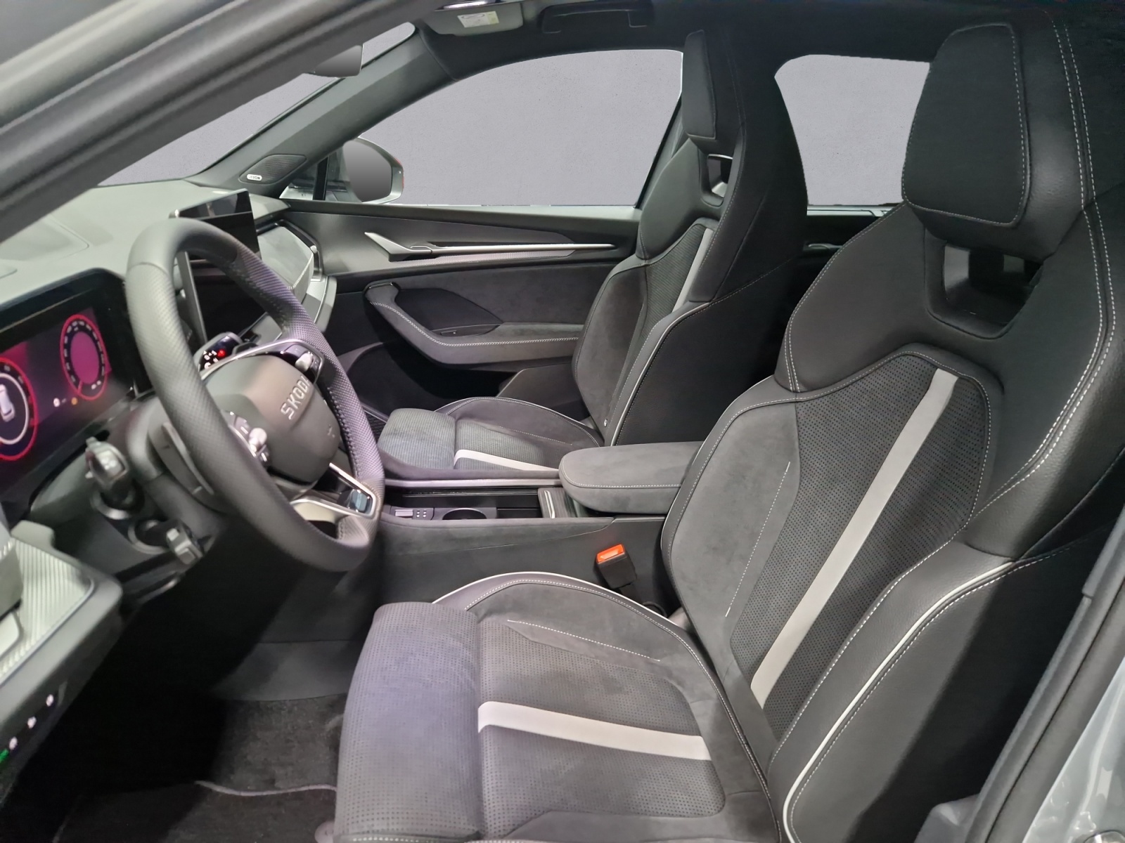 SKODA Kodiaq 2.0 TSI Sportline 4x4-image-8