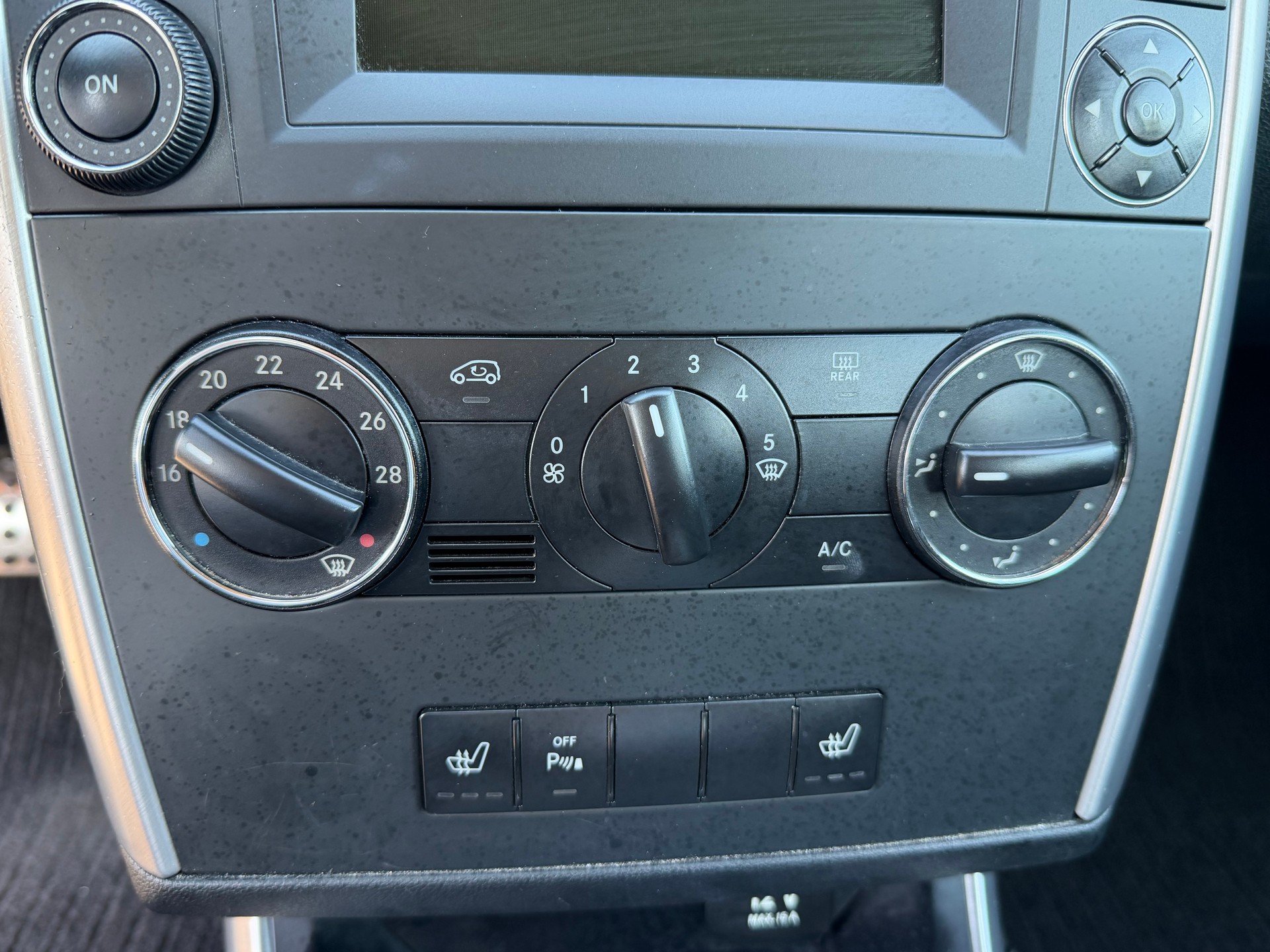 MERCEDES-BENZ B 180 (170) Autotronic-image-18
