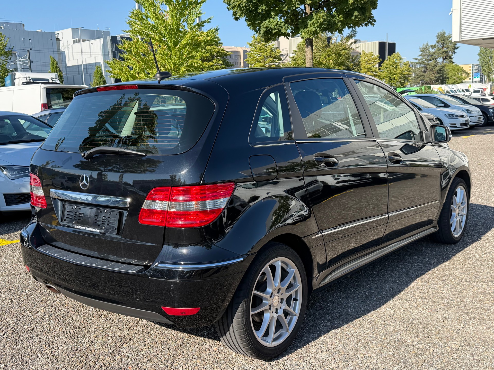 MERCEDES-BENZ B 180 (170) Autotronic-image-4