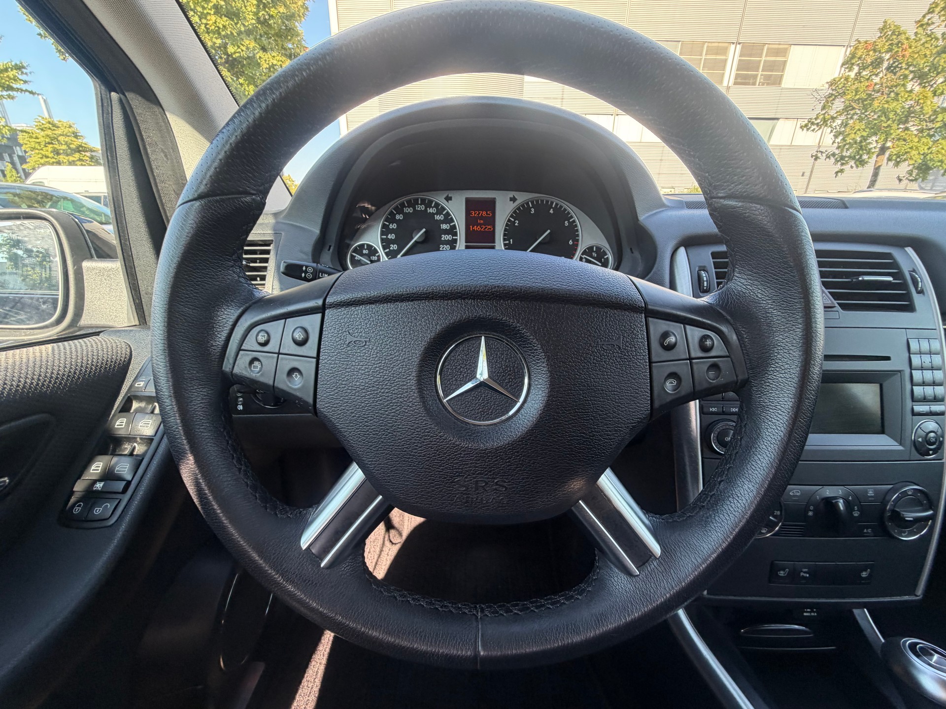 MERCEDES-BENZ B 180 (170) Autotronic-image-11