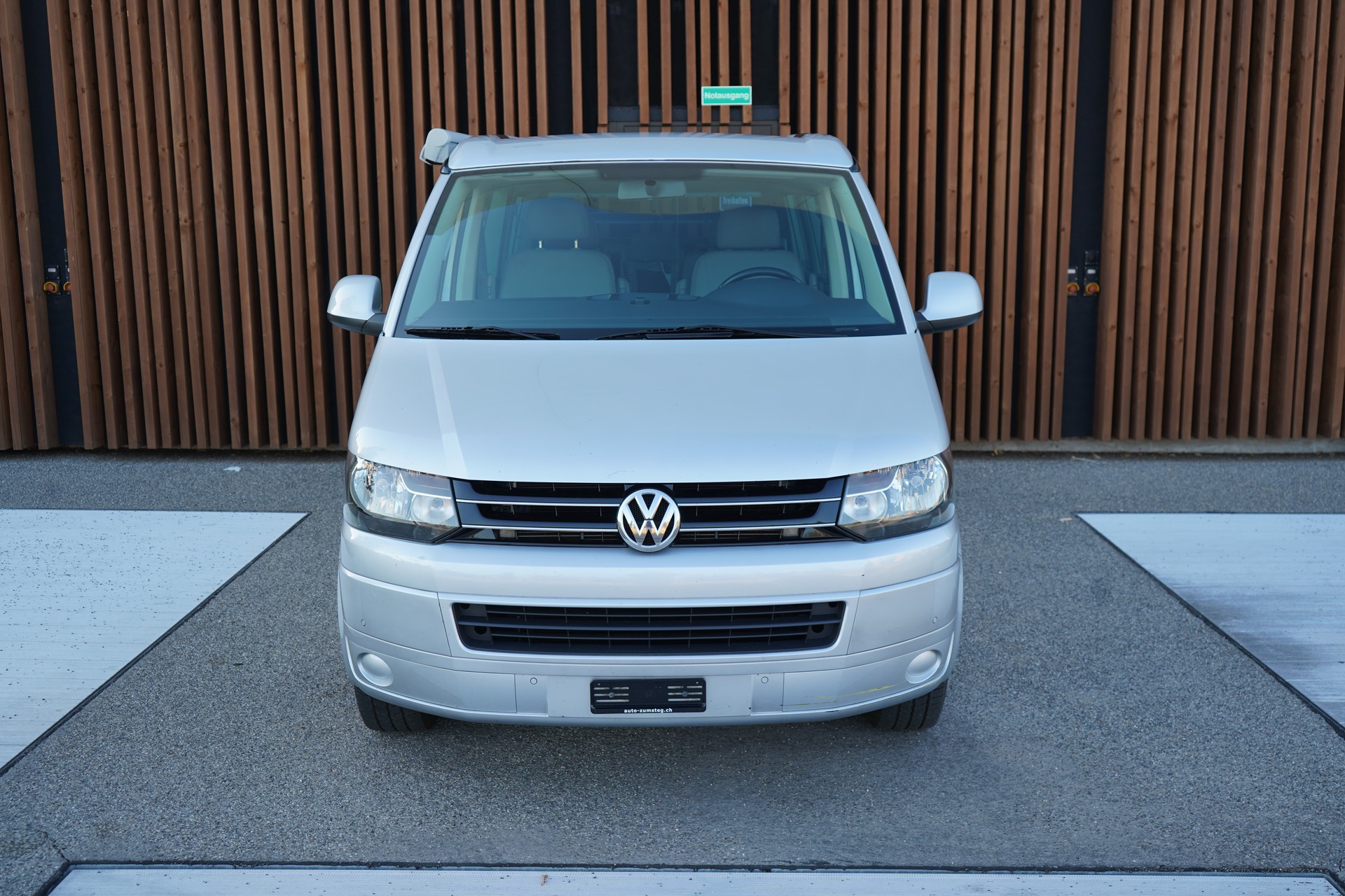 VW T5 CALIFORNIA 2.0 Bi-TDI BEACH 4MOTION l 140 PS-image-14