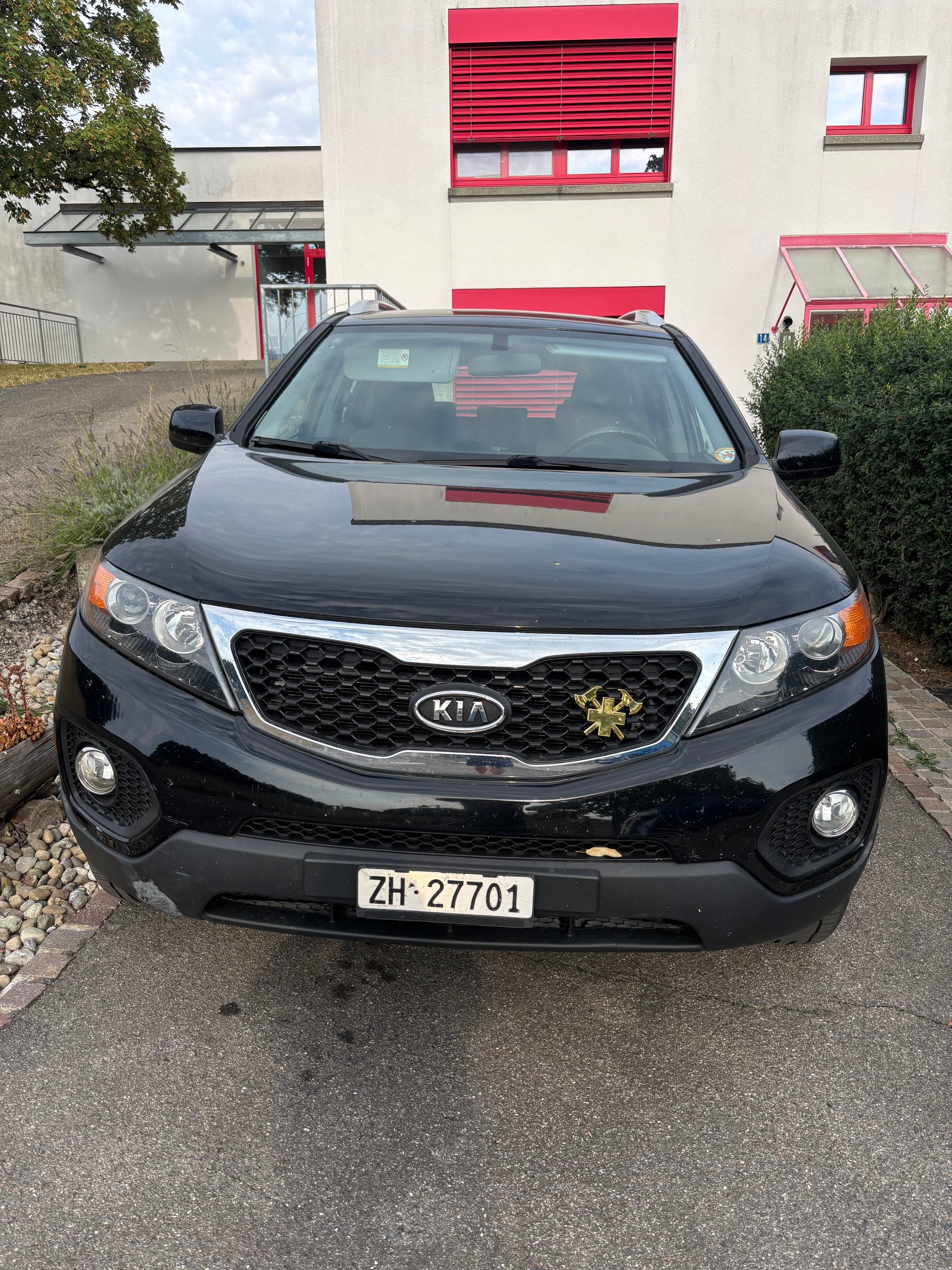 KIA 2.4 Trend 7P-image-2