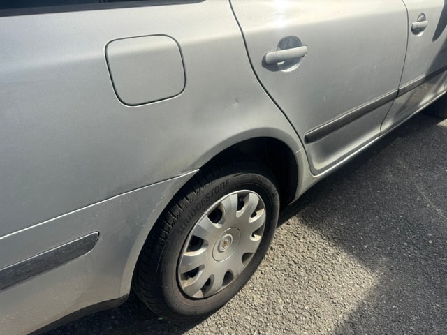 SKODA Octavia 1.9 TDI Swiss Adventure 4x4-image-9